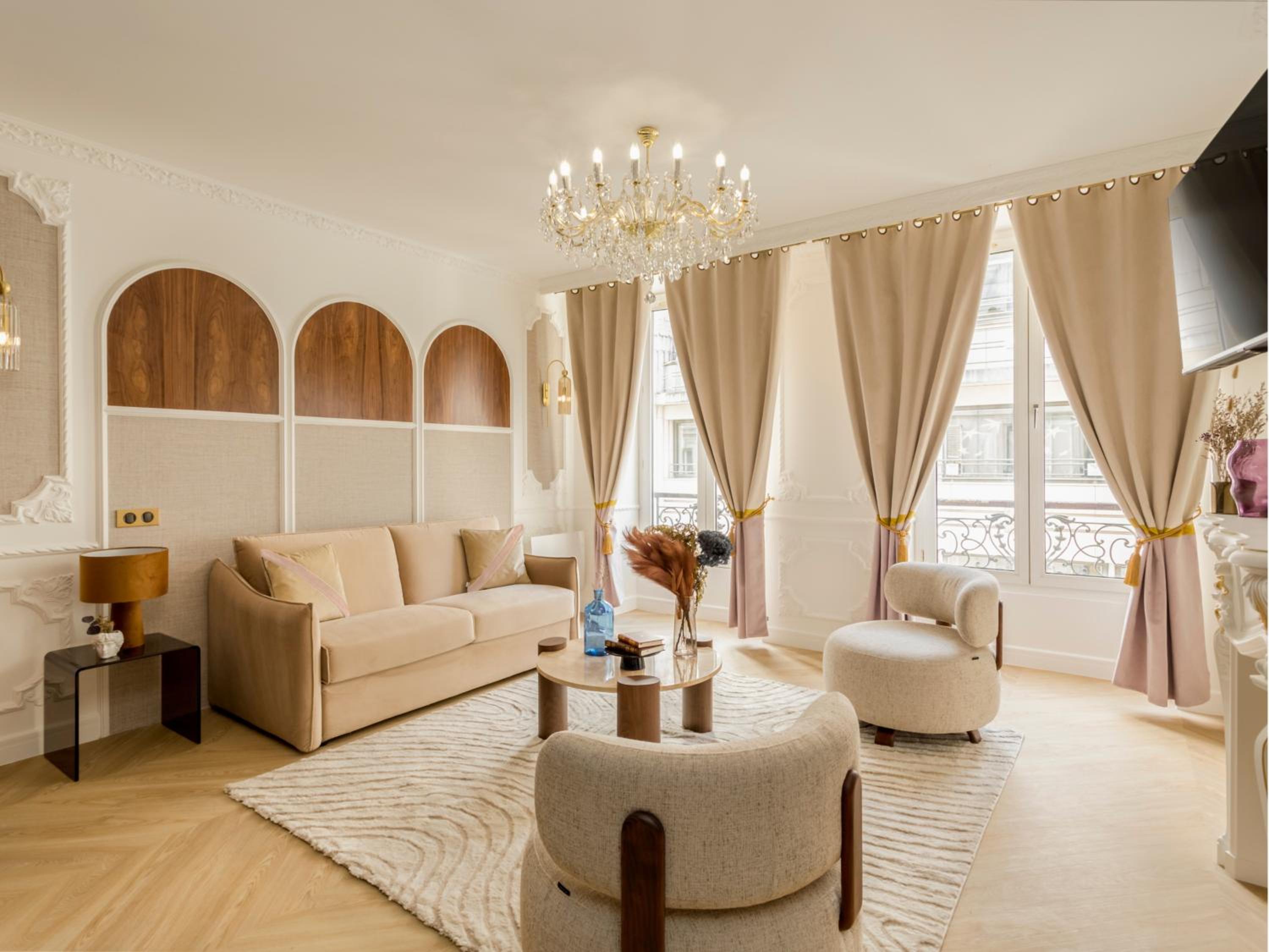 Apartment photo 2