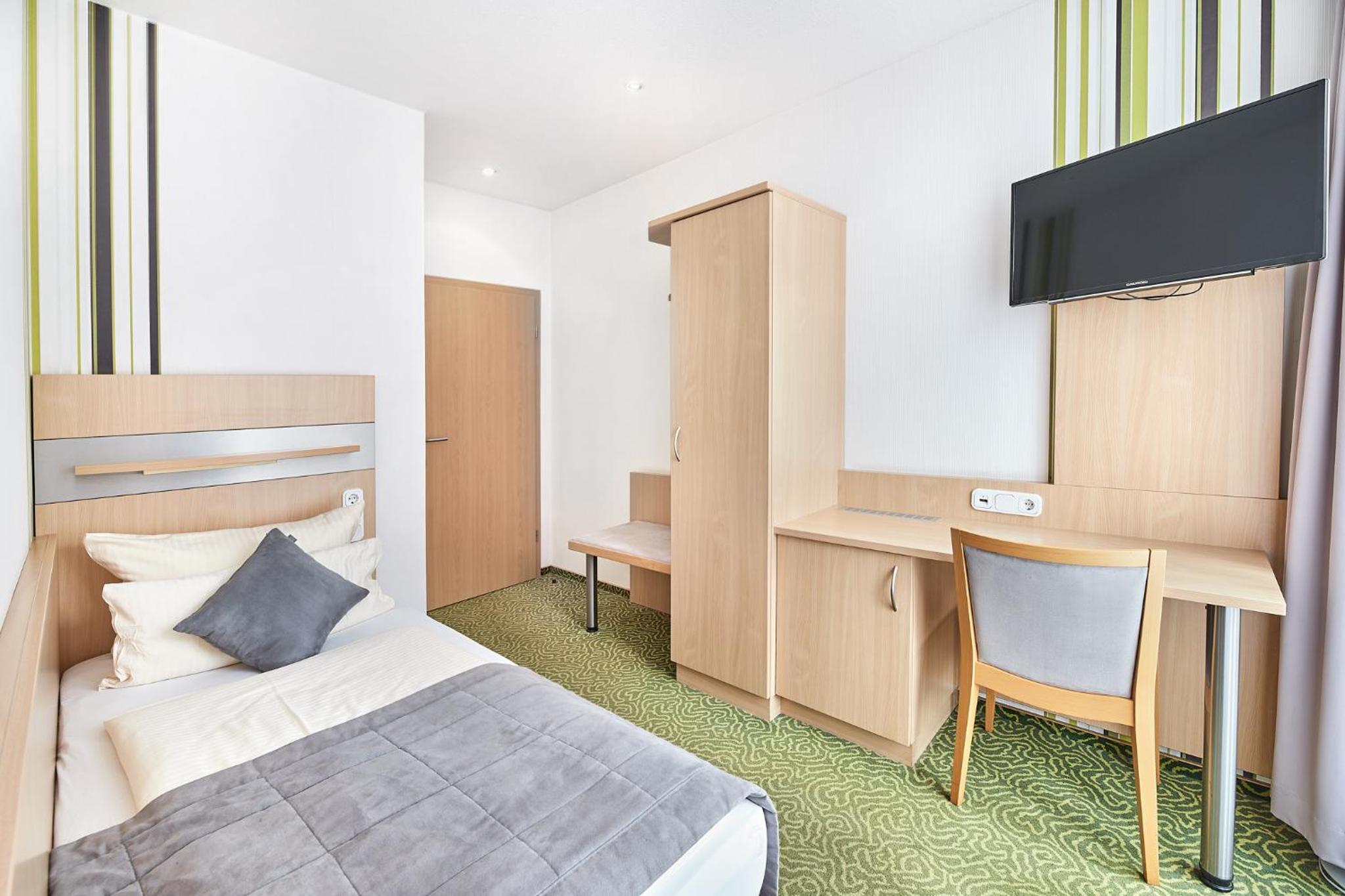 Single Room photo 3