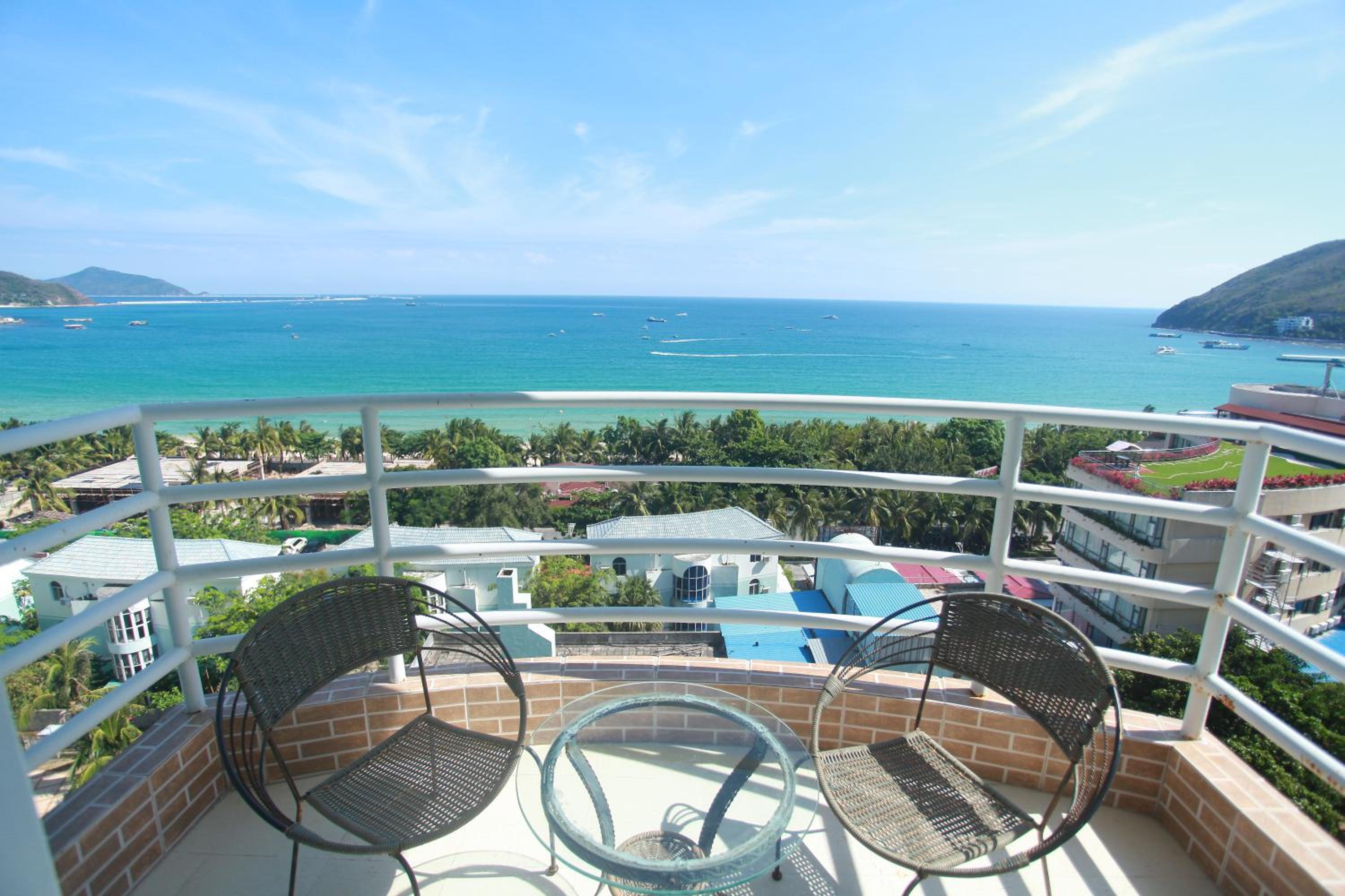 Apartment with Sea View - Photo 1