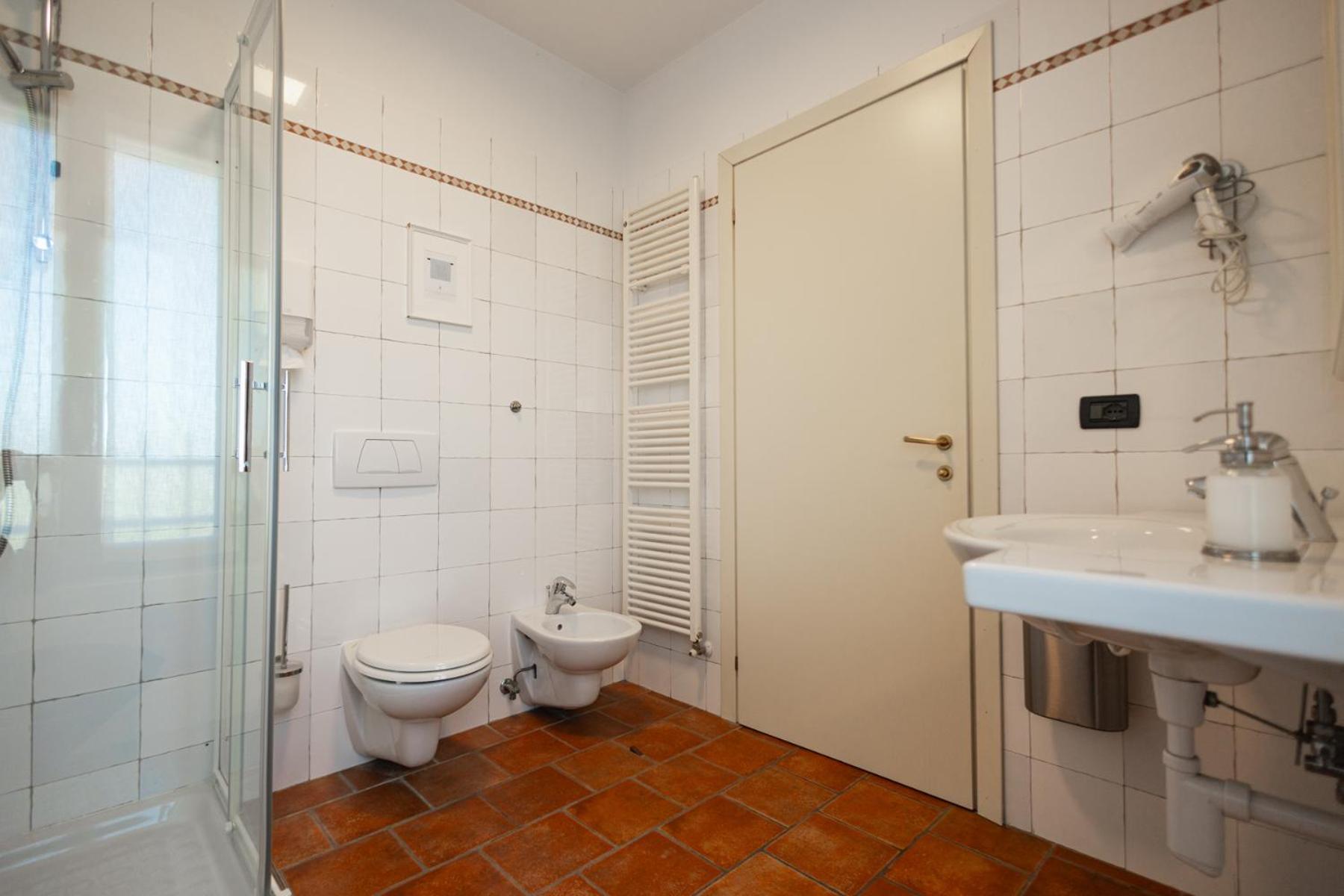 Quadruple Room - Photo 3