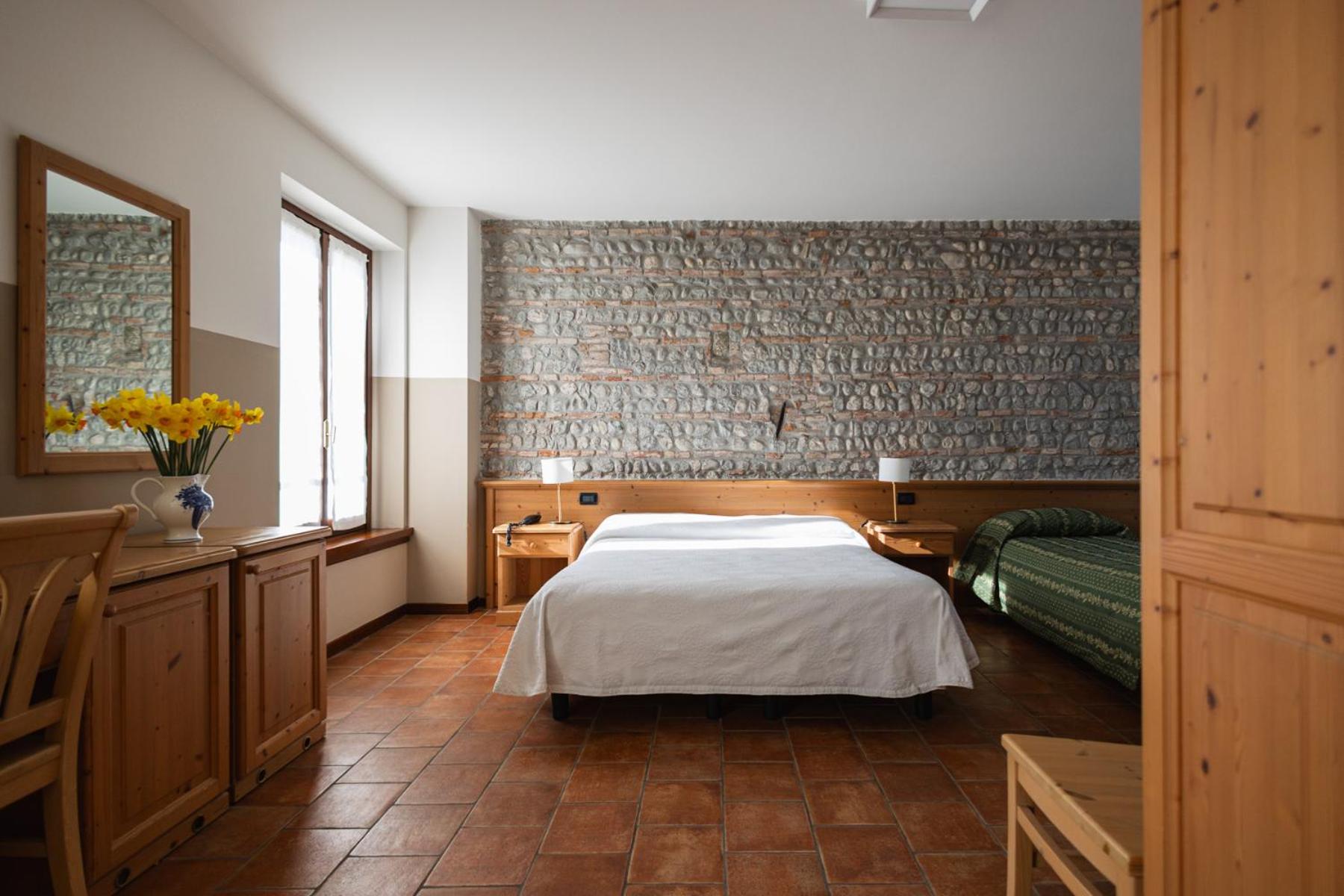 Quadruple Room - Photo 2