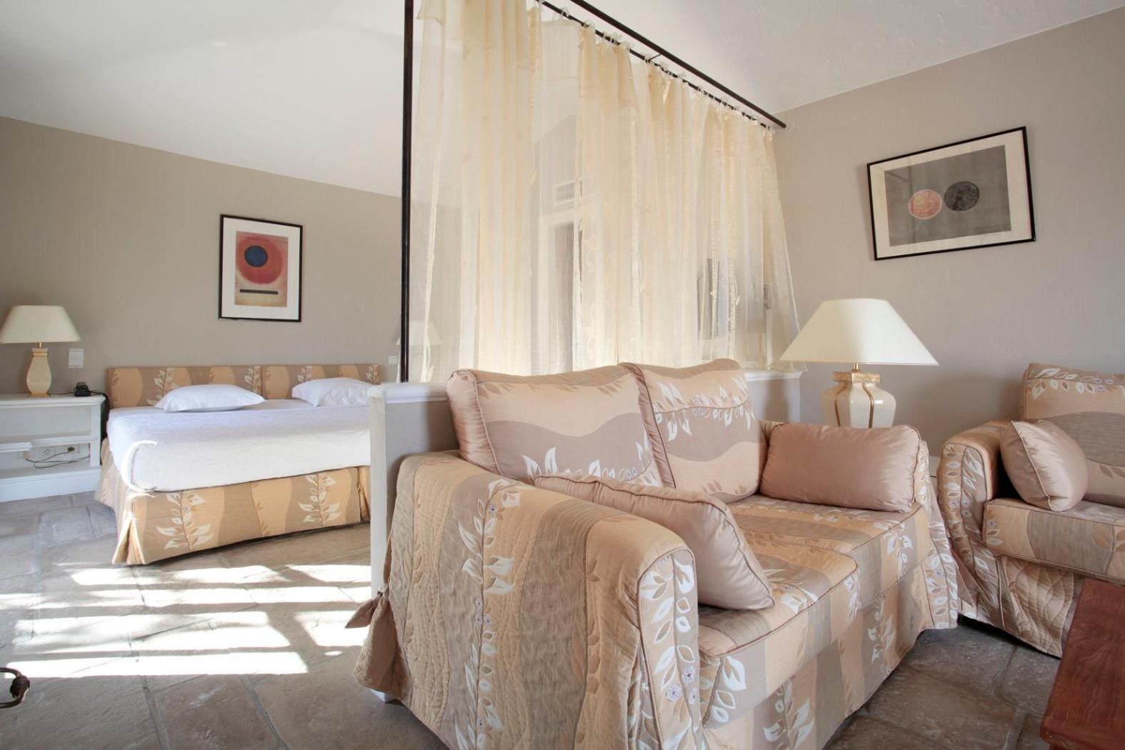Junior Suite with Balcony photo 1