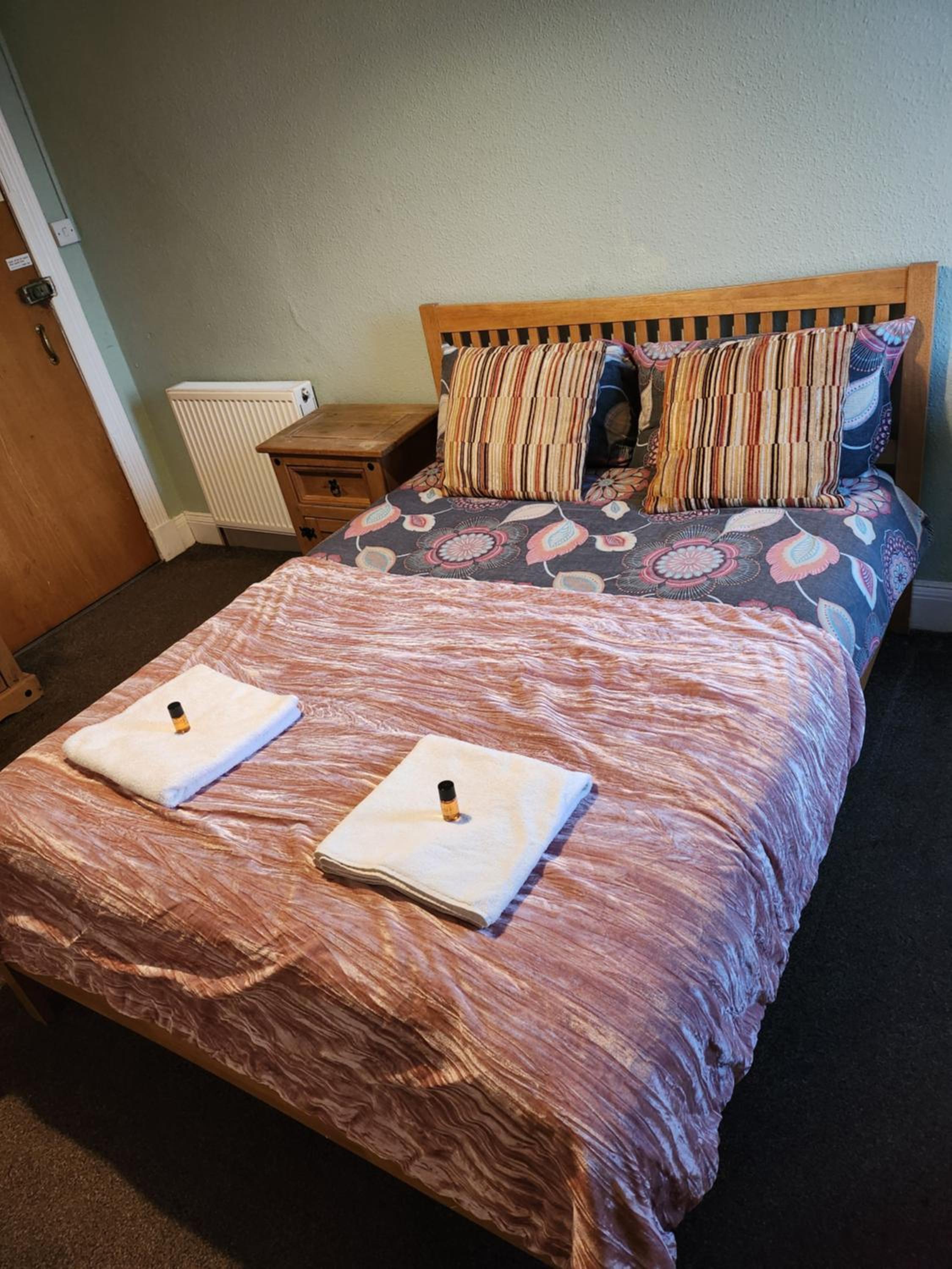 Double Room - Photo 4