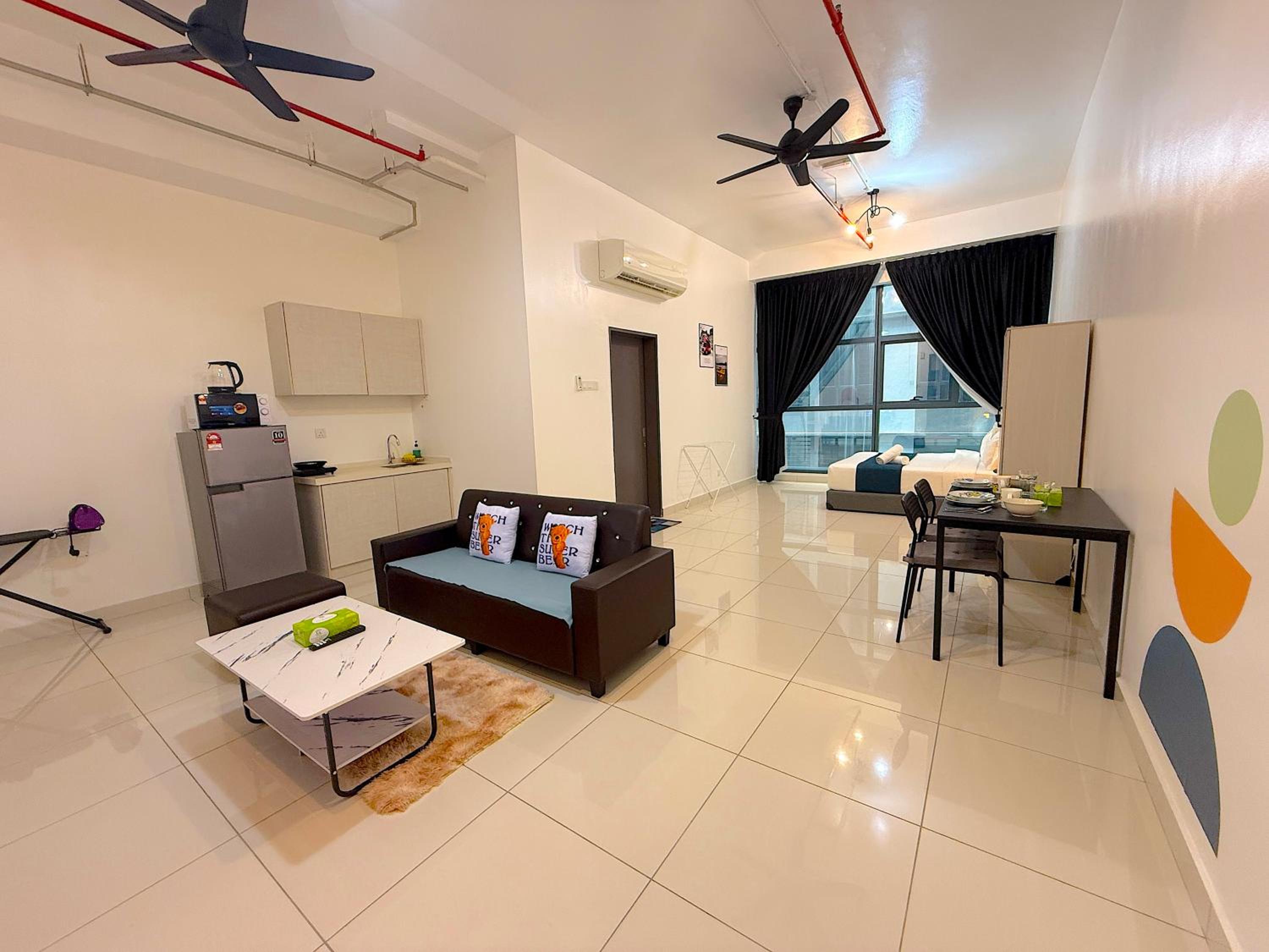 Superior One-Bedroom Apartment