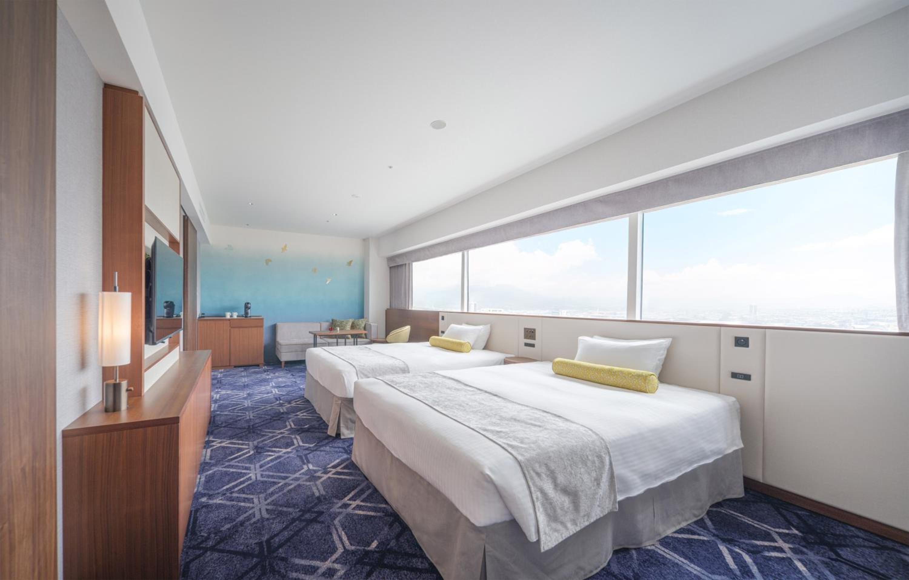 Executive Deluxe Twin Room