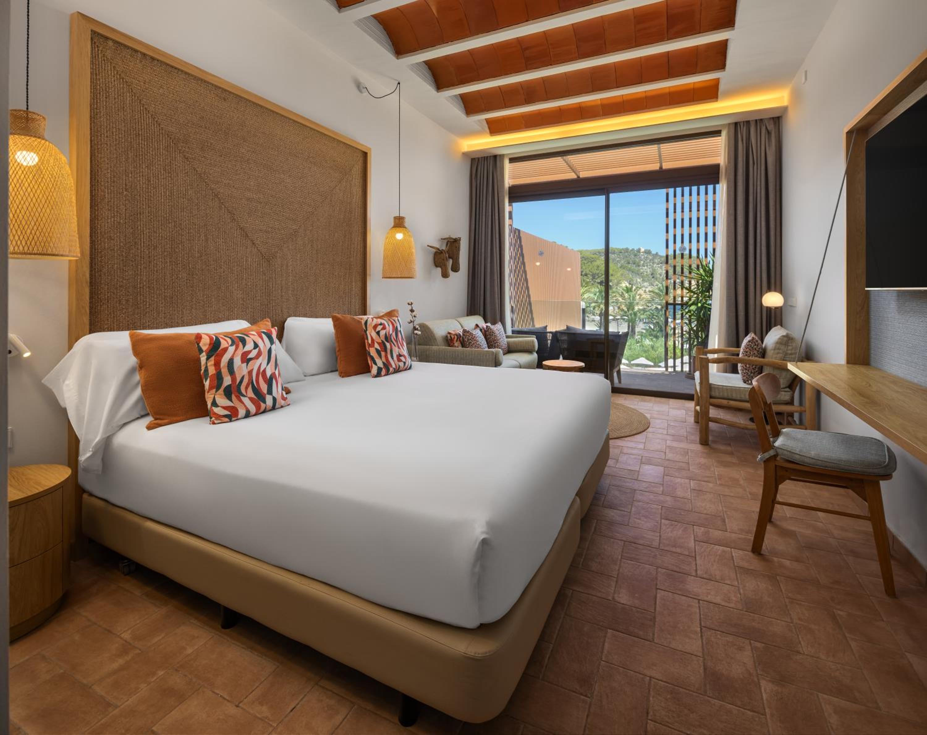 The Club Junior King Suite with Private Pool