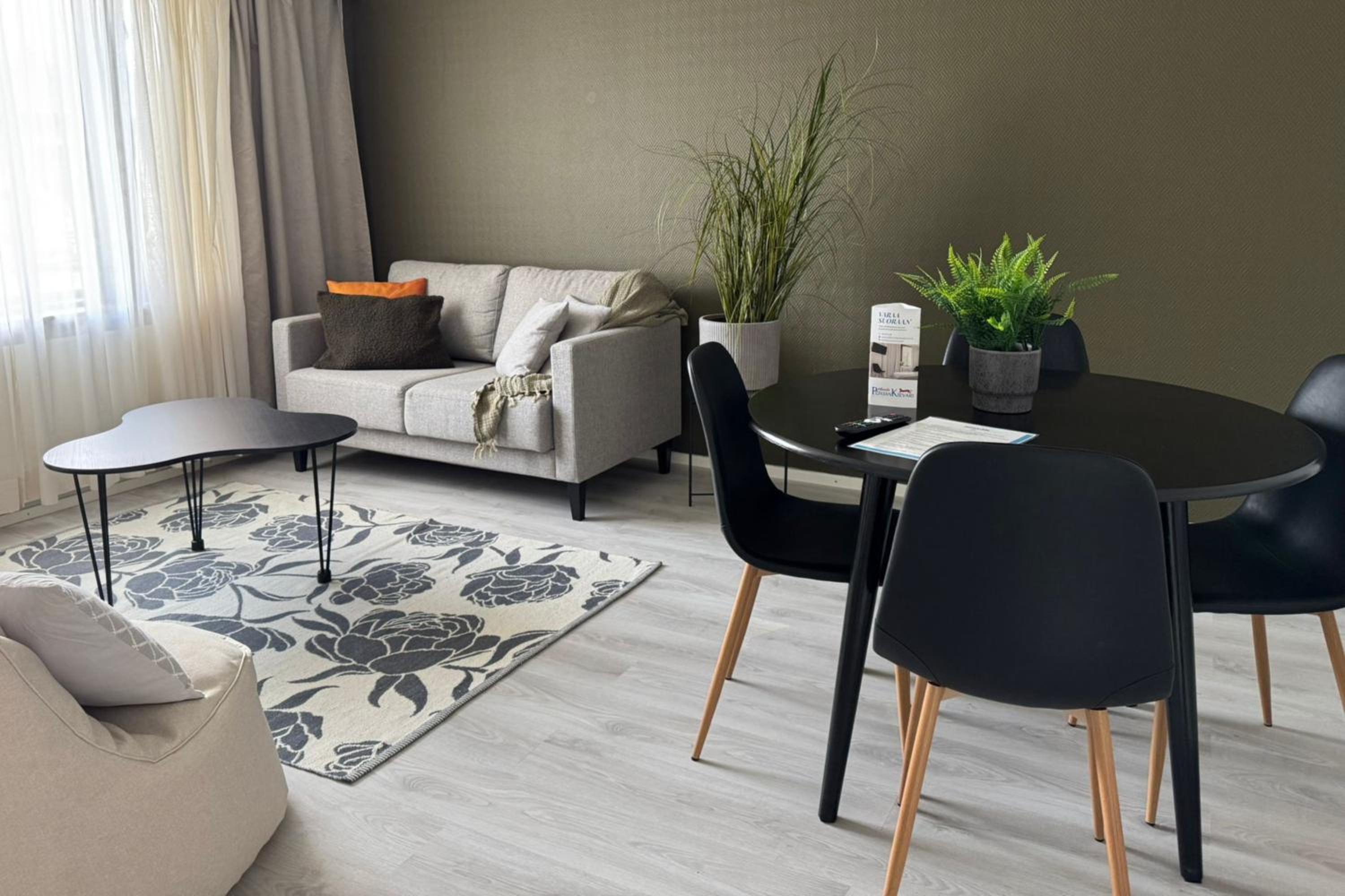 Four-Bedroom Apartment