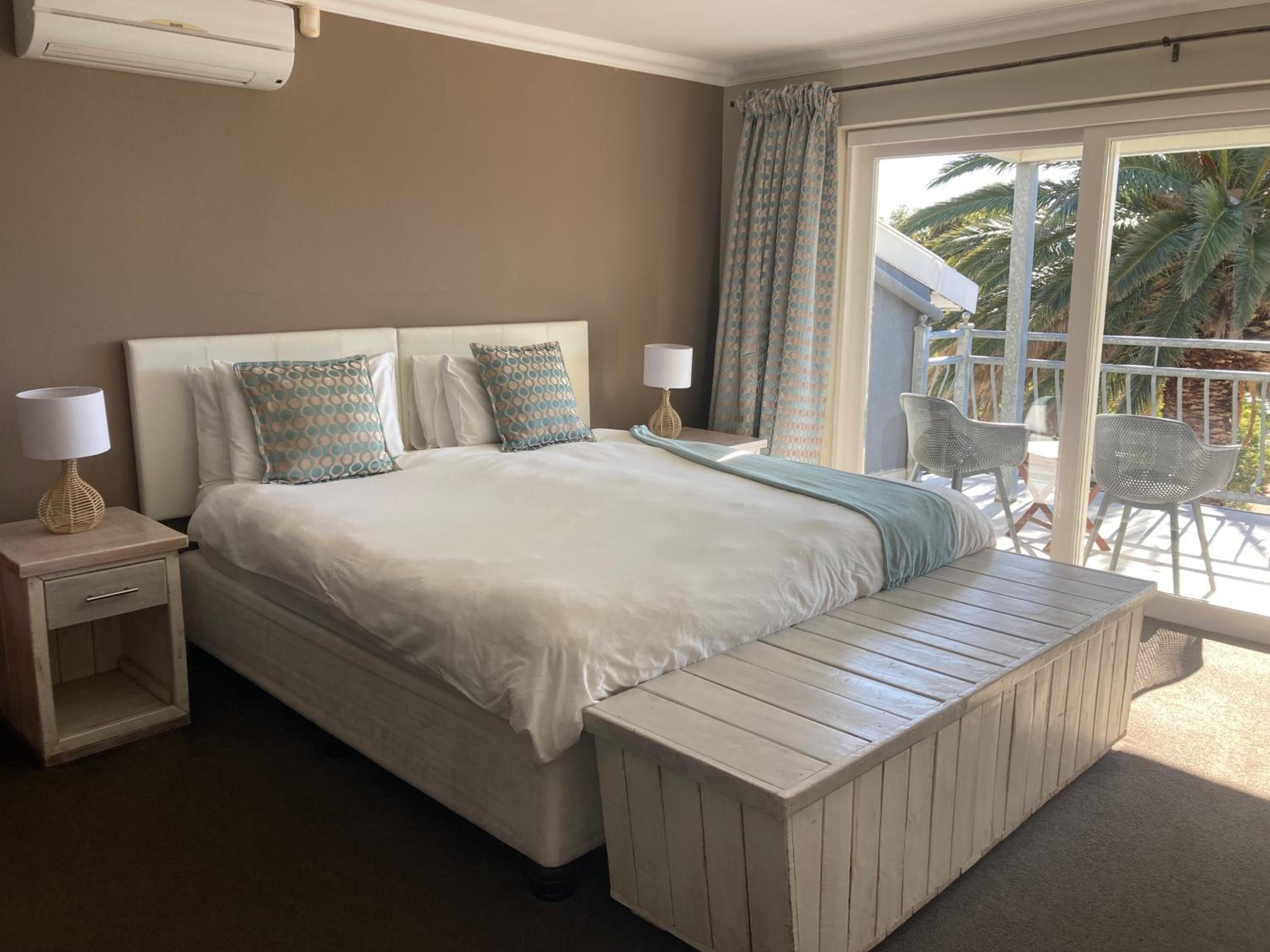 Standard Double Room photo 3