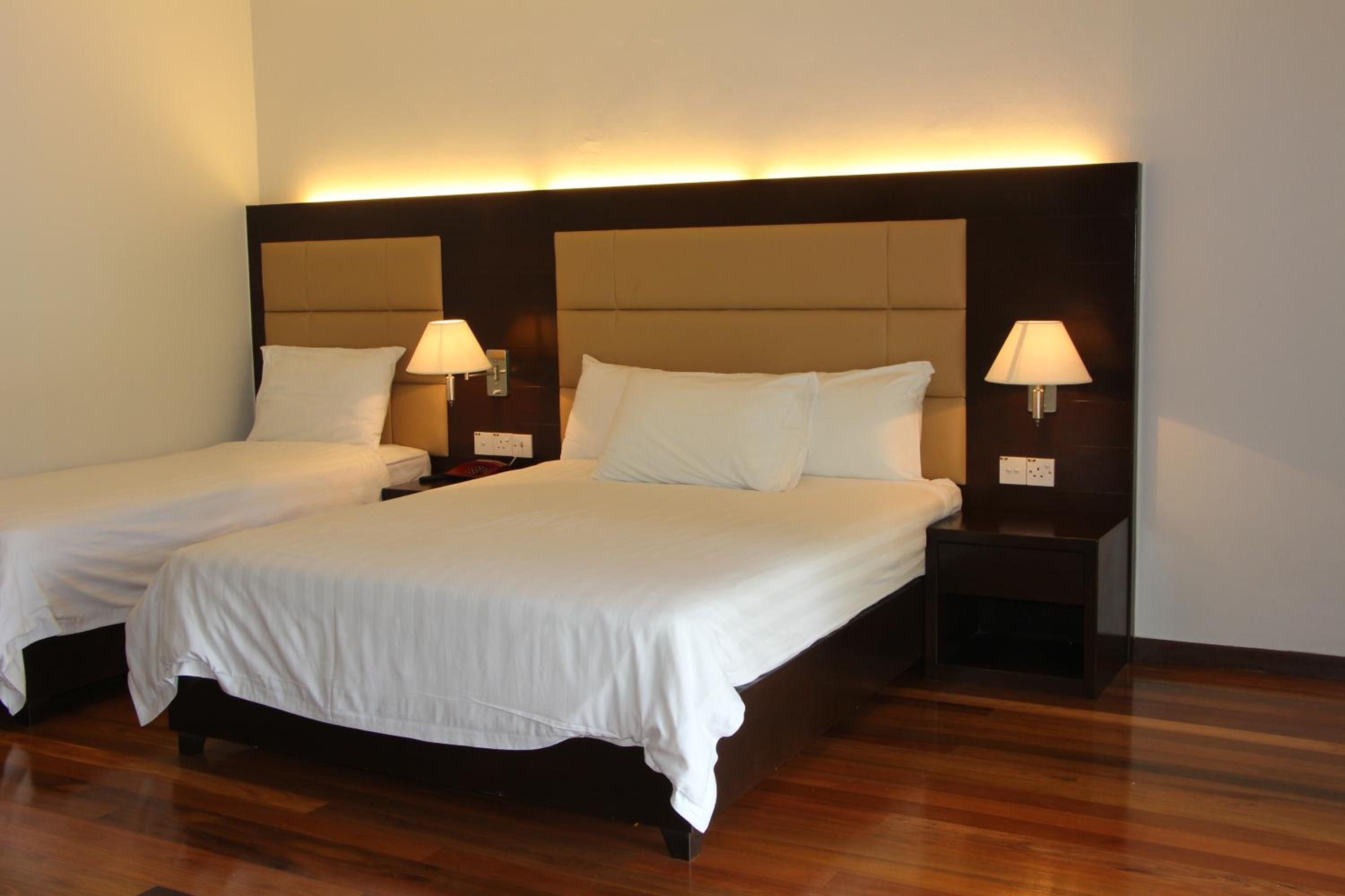 Superior Chalet - Photo 5