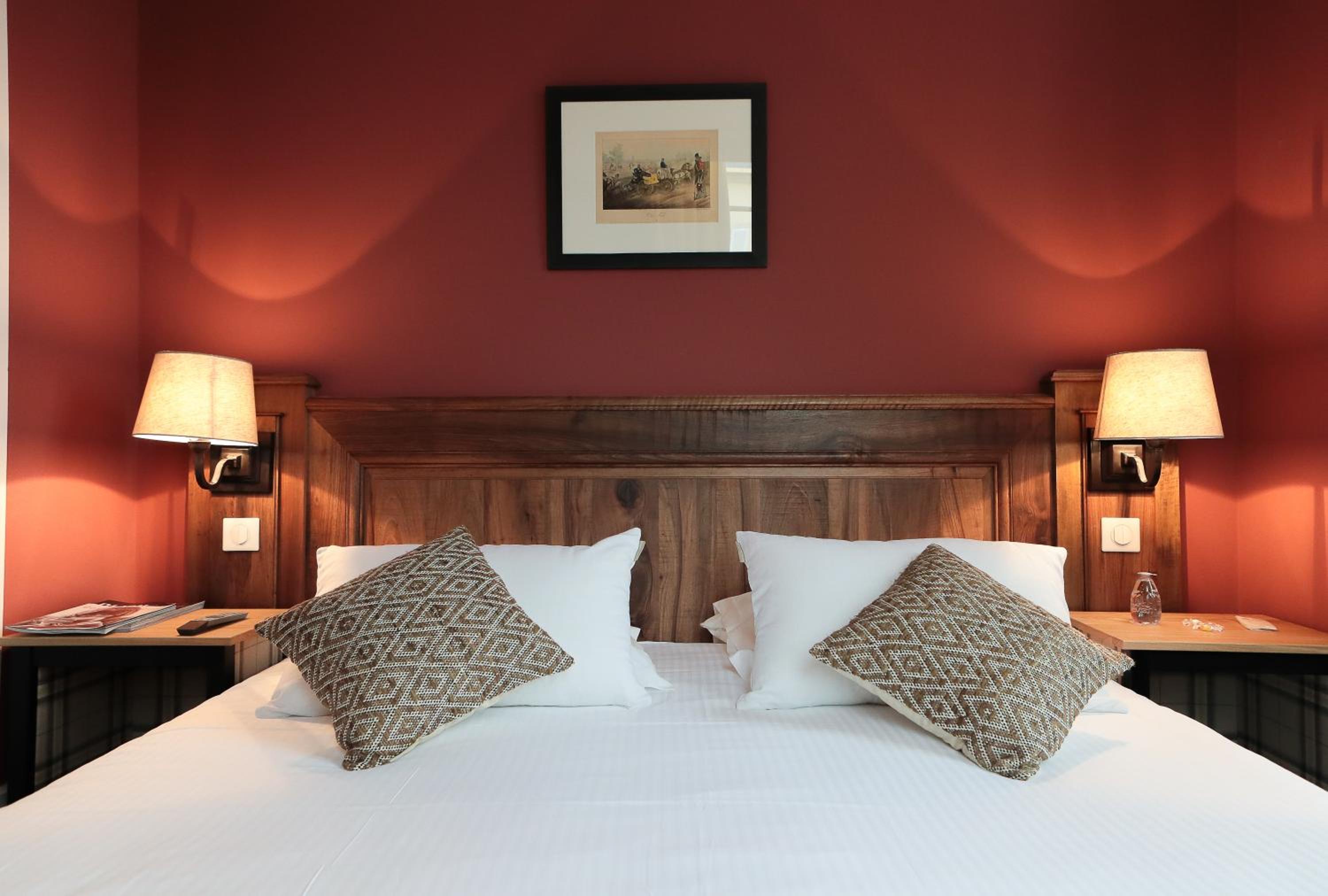 Deluxe King Room