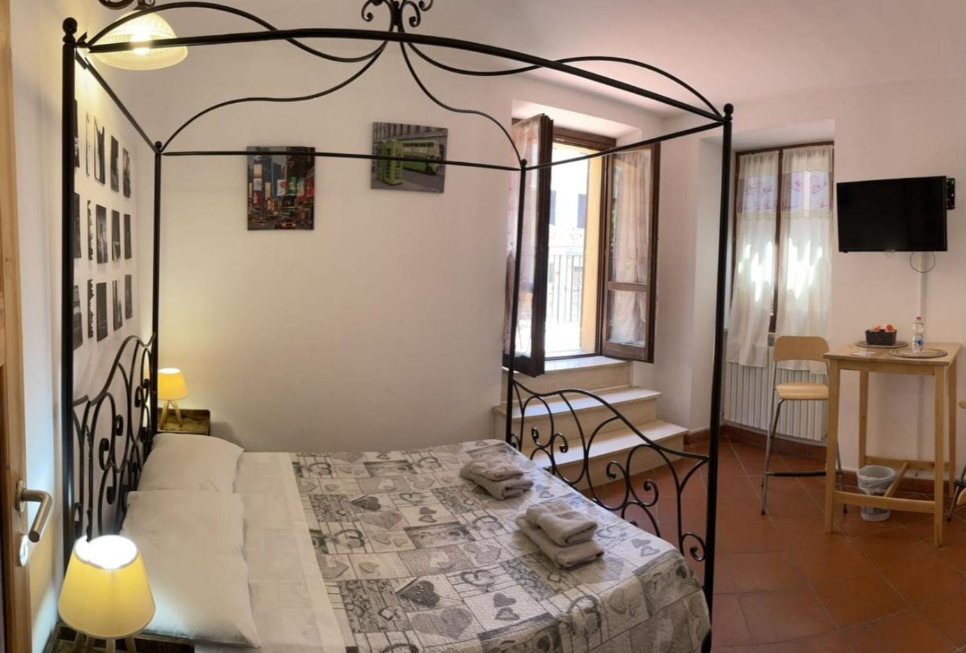 Two-Bedroom Apartment with Terrace photo 1