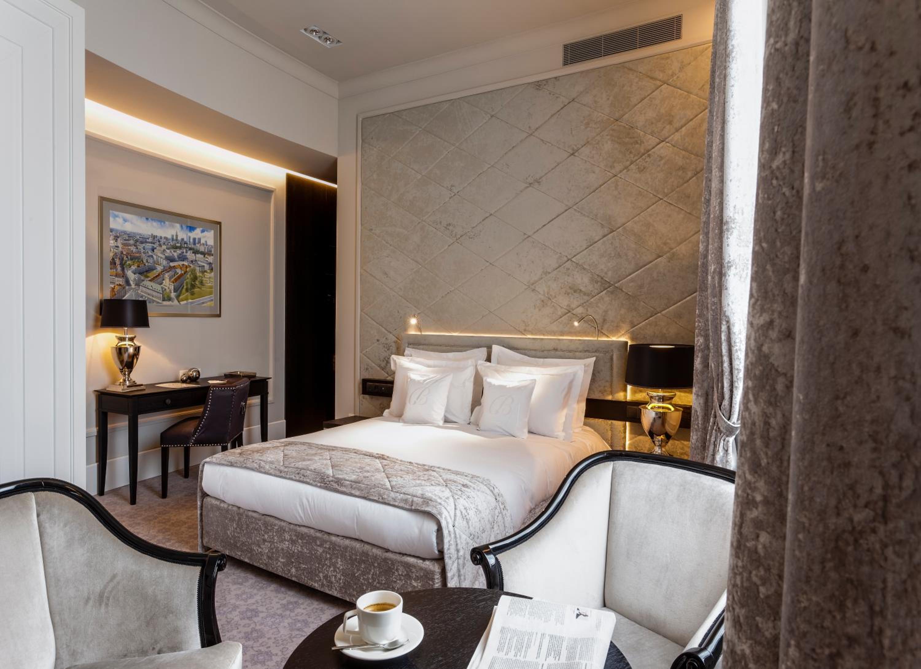 Superior King Room