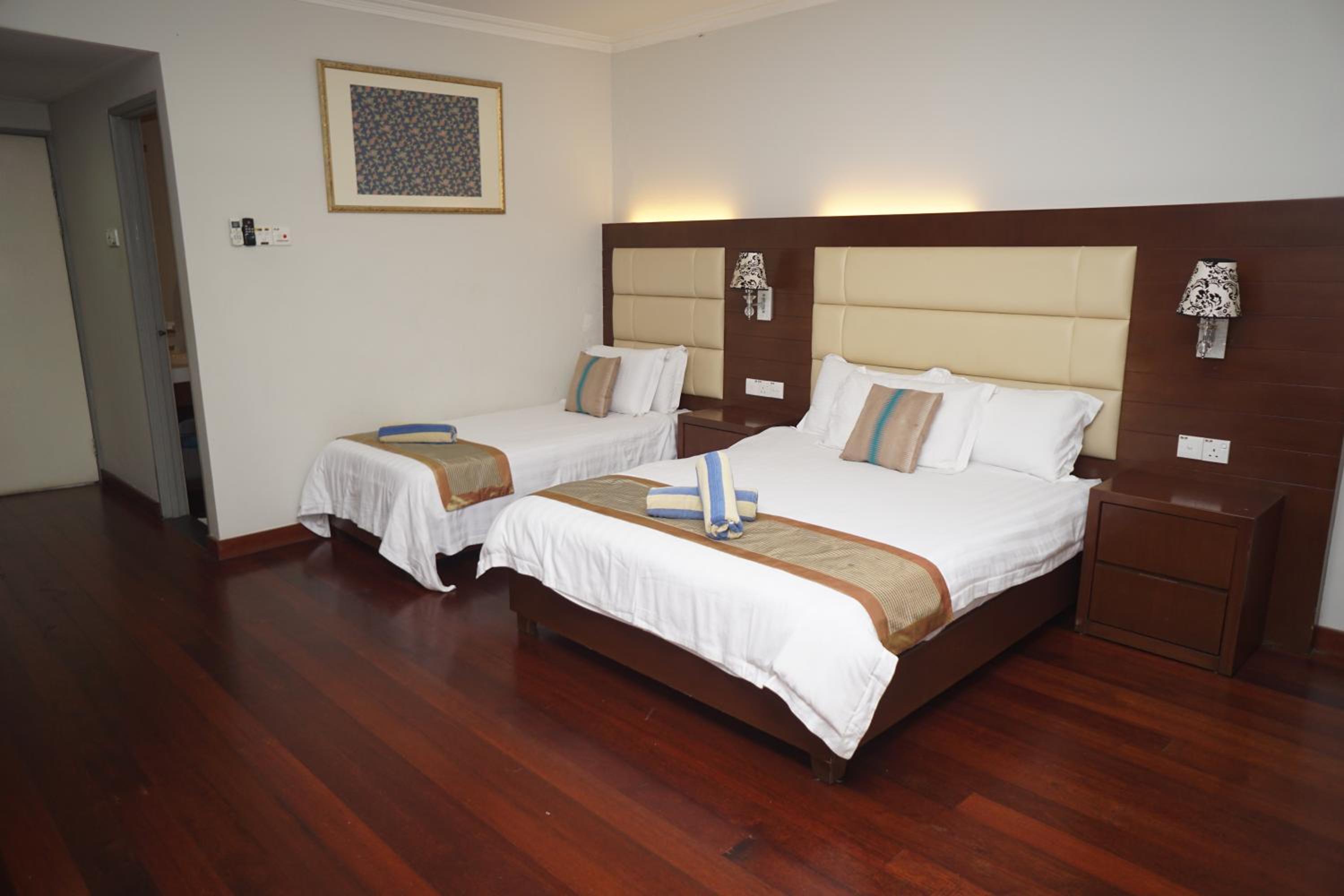 Deluxe Double or Twin Room with Sea View - Photo 7
