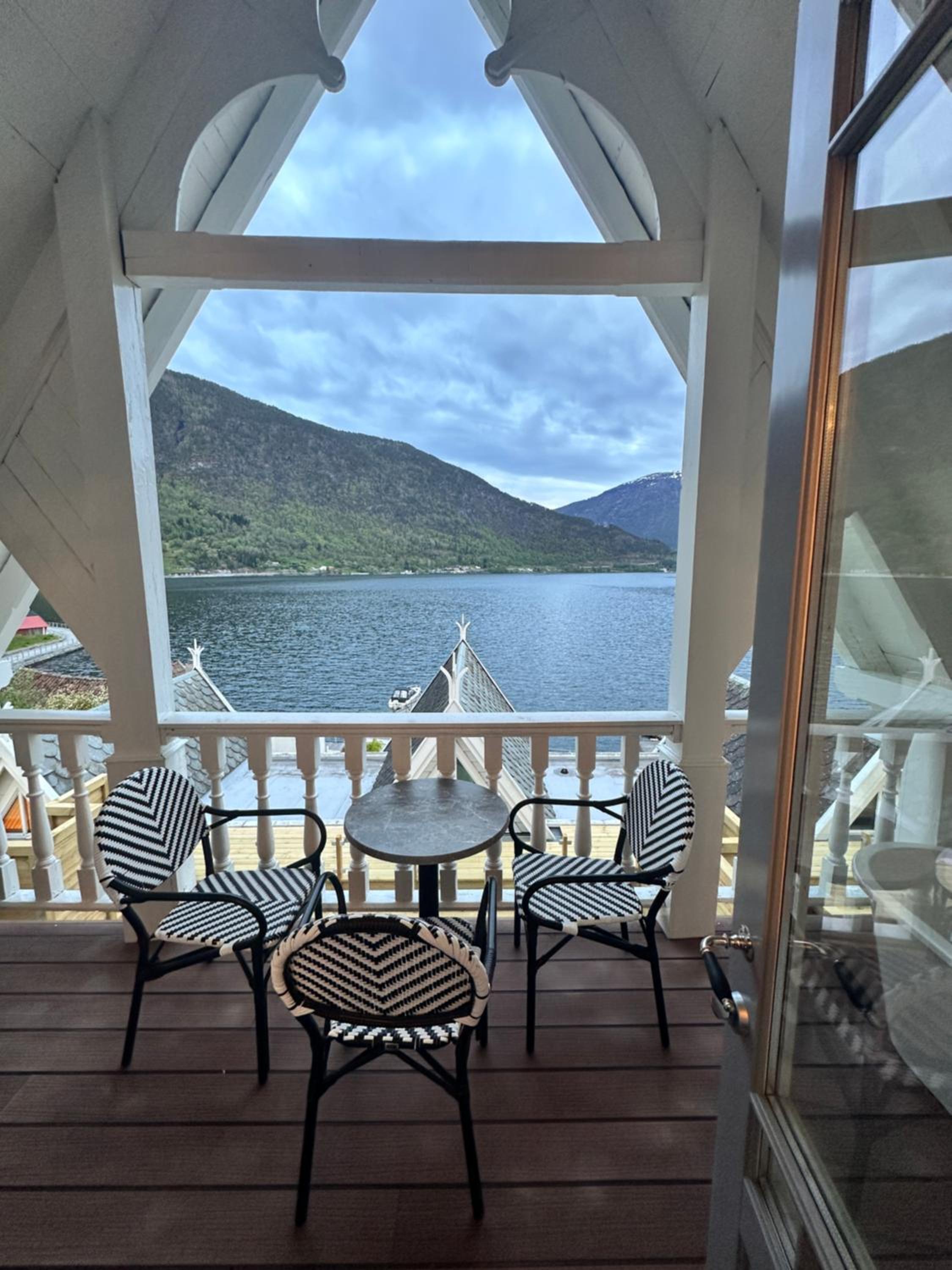 Historic Suite with Fjord View and Balcony  - Photo 3