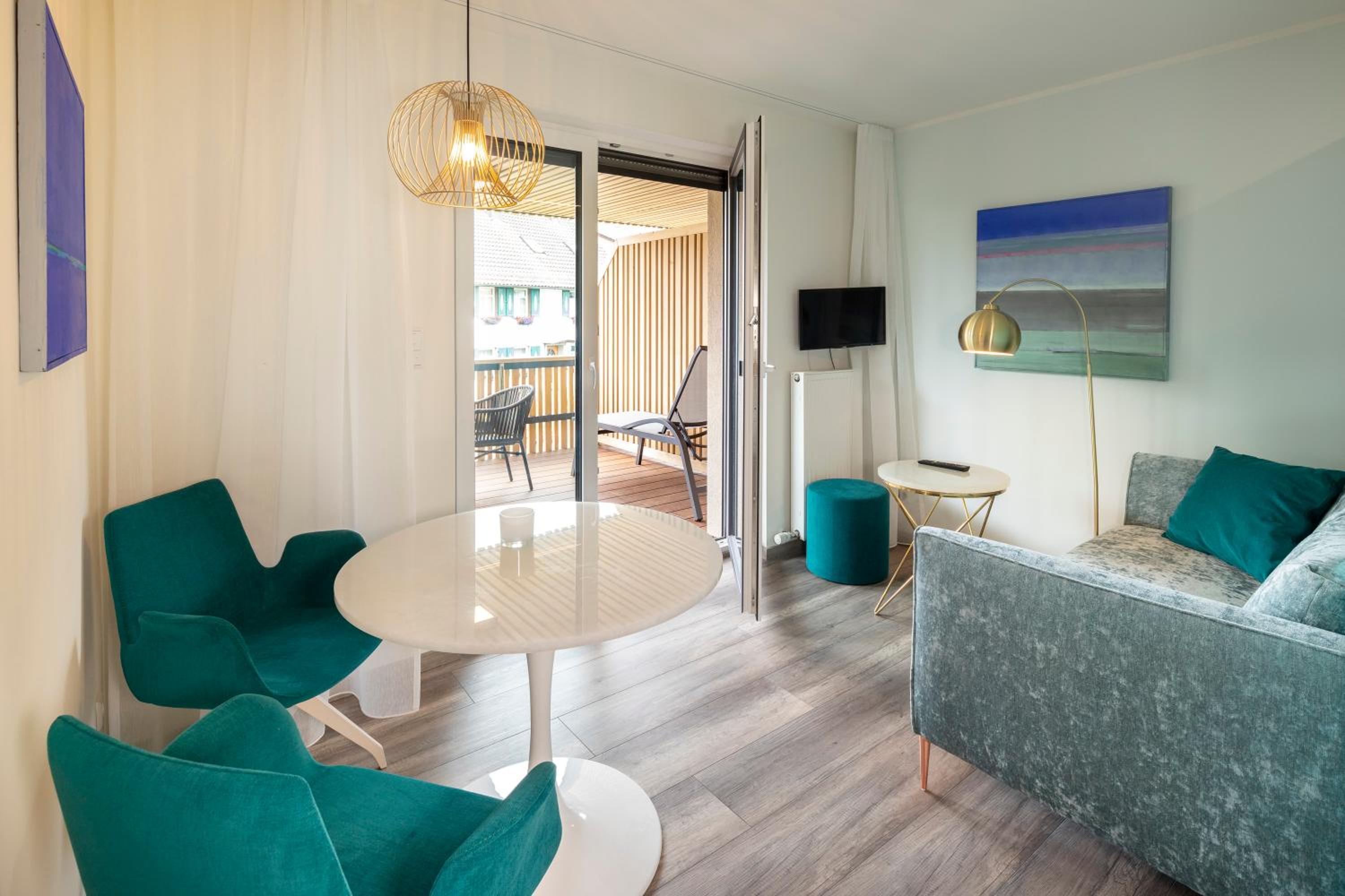 One-Bedroom Standard Apartment