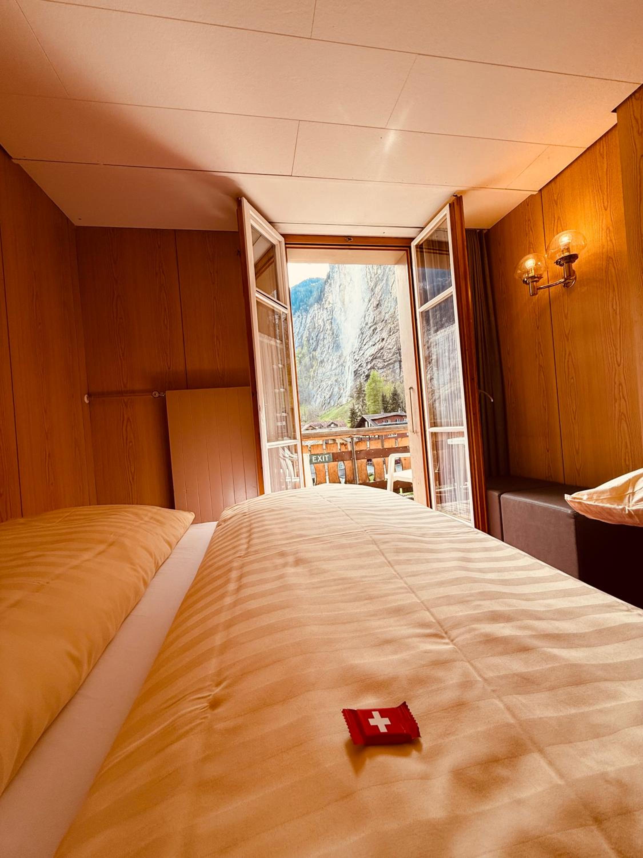 Single Room with Balcony photo 3