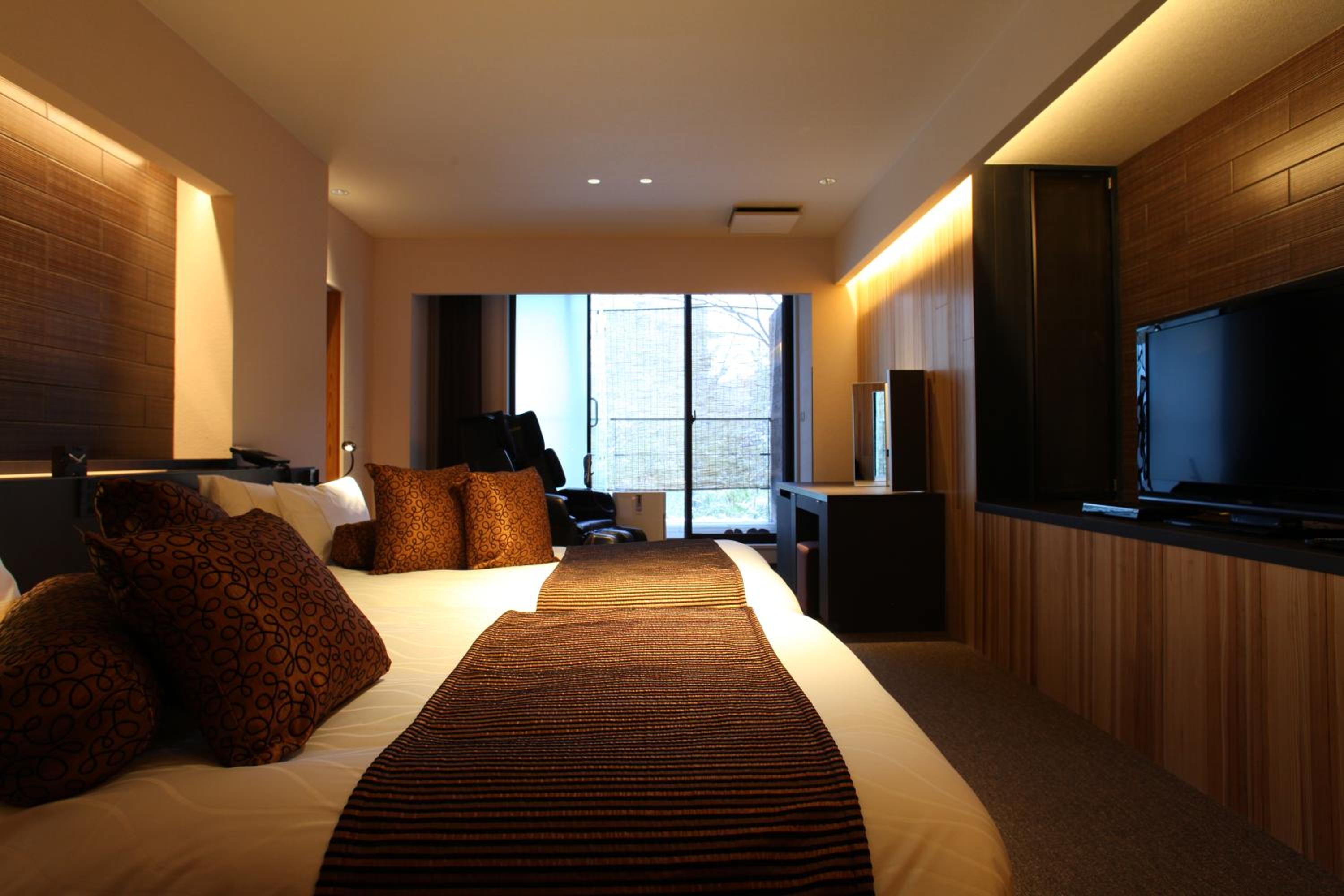 Deluxe Suite with Open-Air Bath and Sauna - Non-Smoking - Photo 4