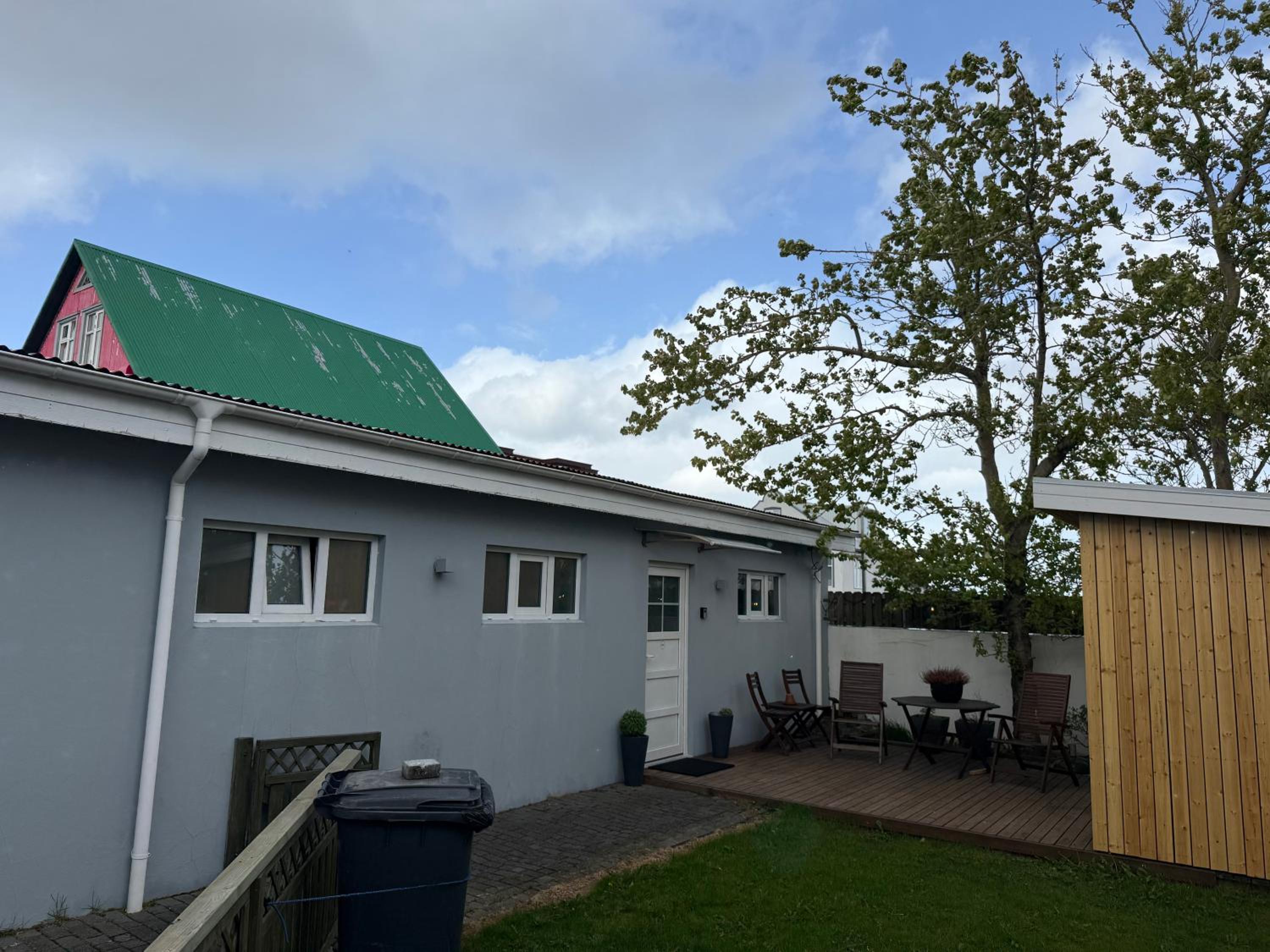 Standard Double Room with Shared Bathroom