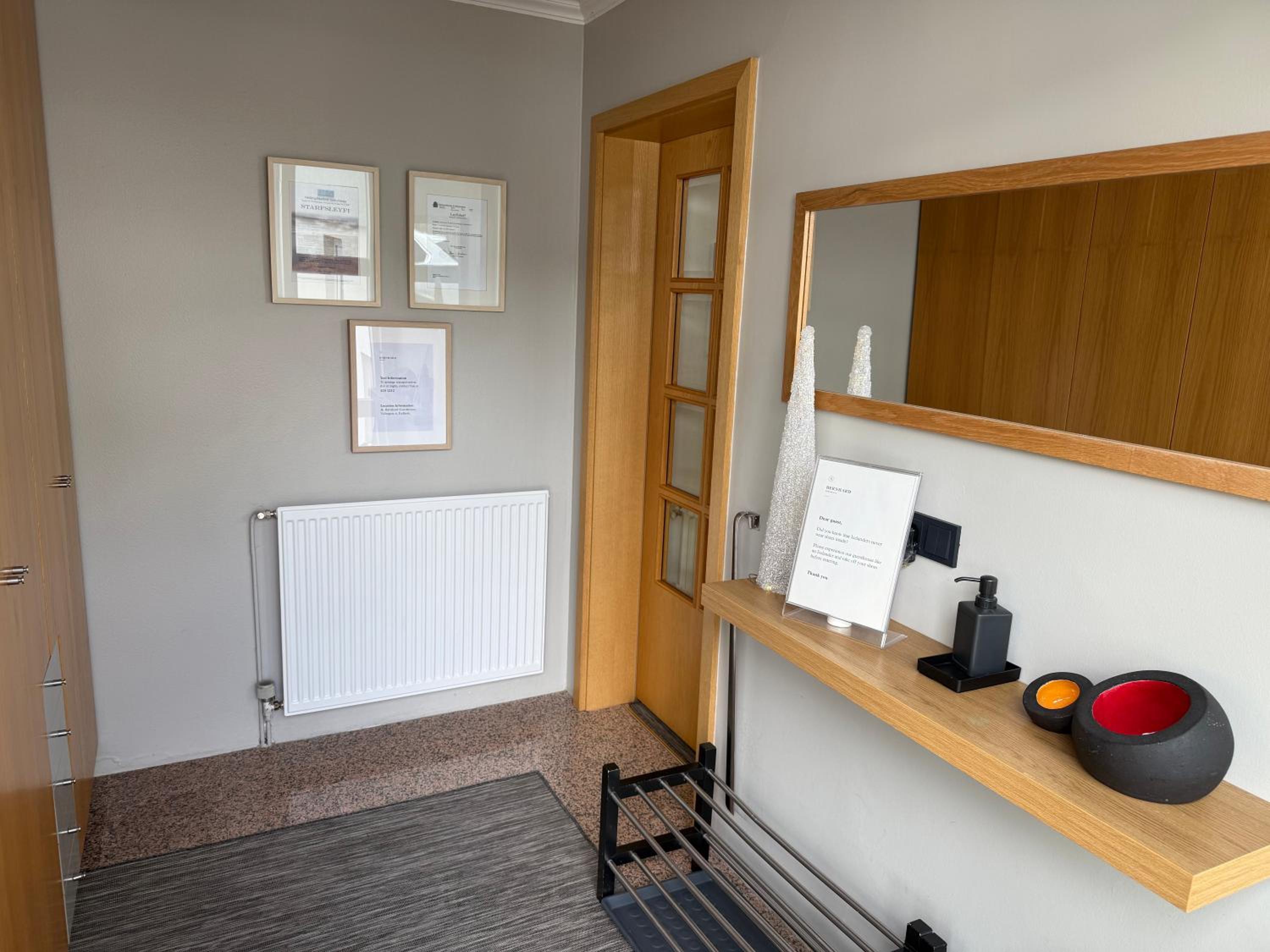 Small Double Room photo 2