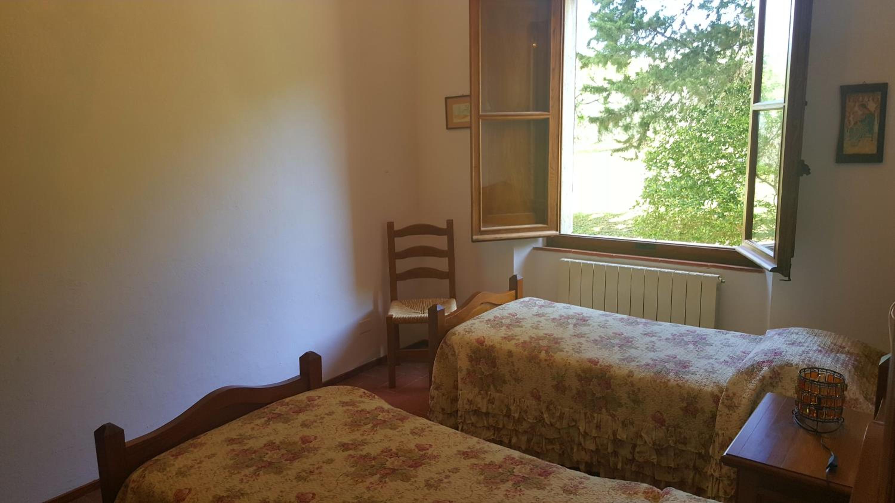 Apartment - Ground Floor photo 2