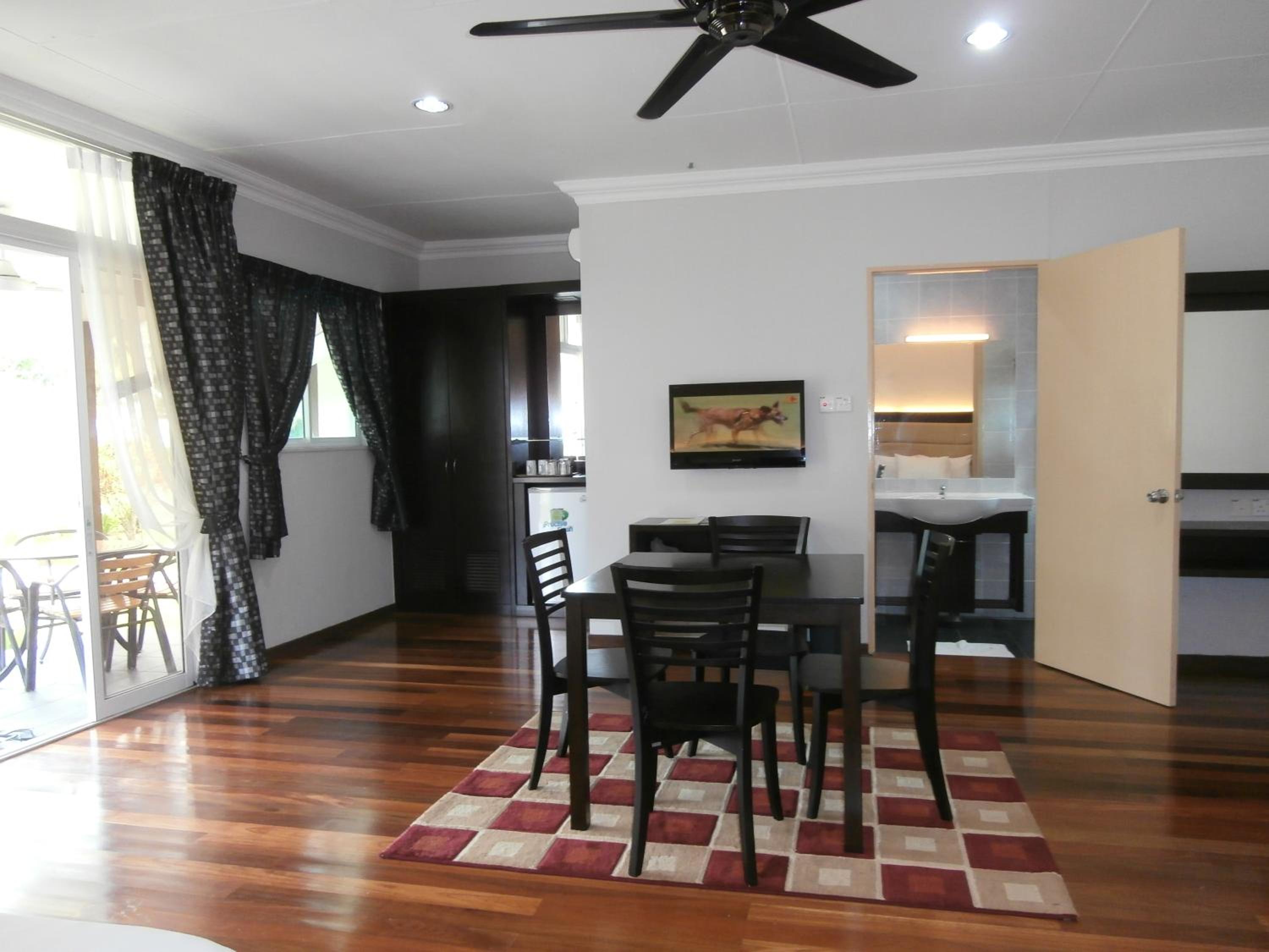 Family Chalet - Photo 10