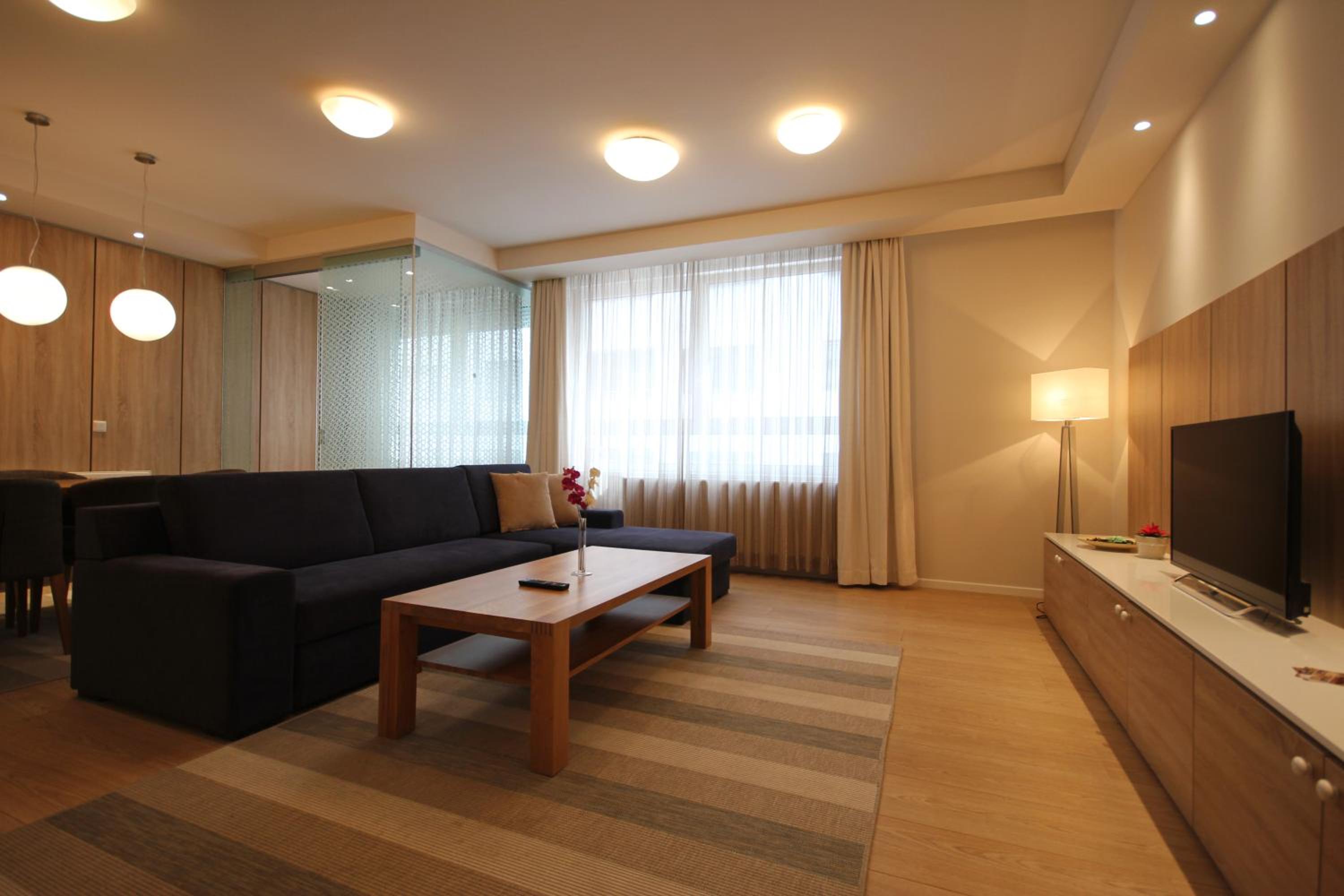 Executive Two-Bedroom Apartment - Photo 10
