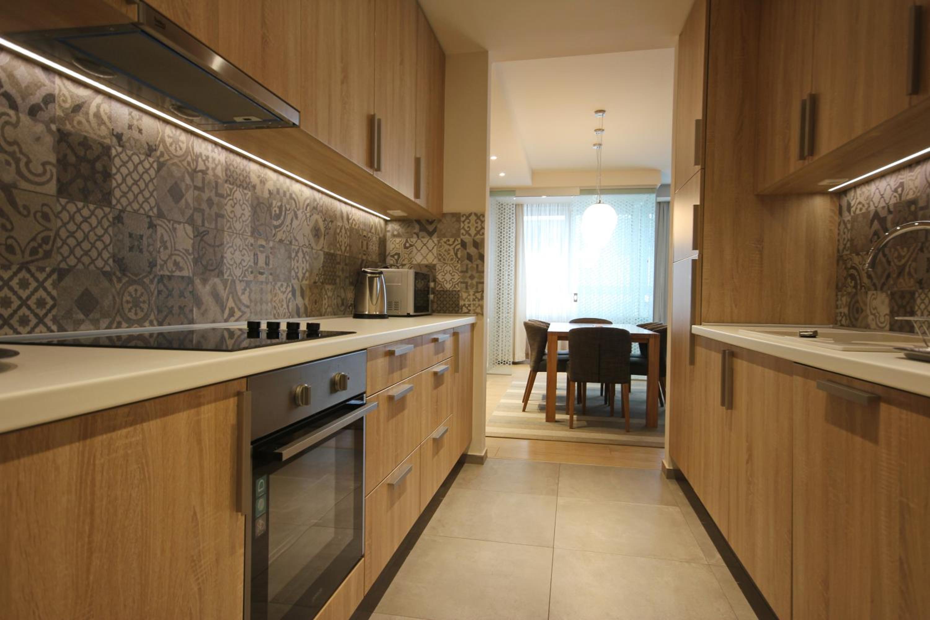 Executive Two-Bedroom Apartment - Photo 13