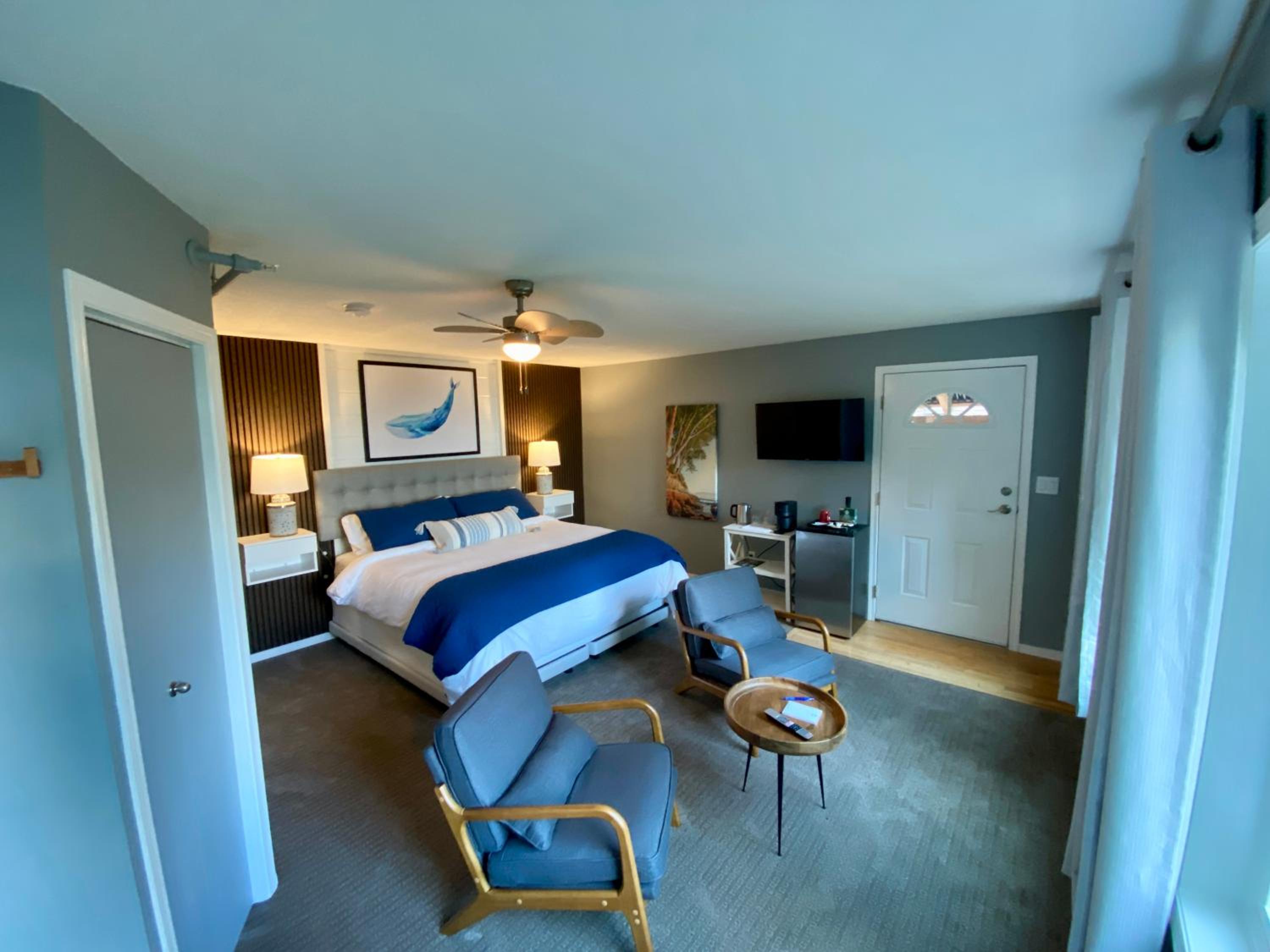 Deluxe Suite with Sea View photo 2