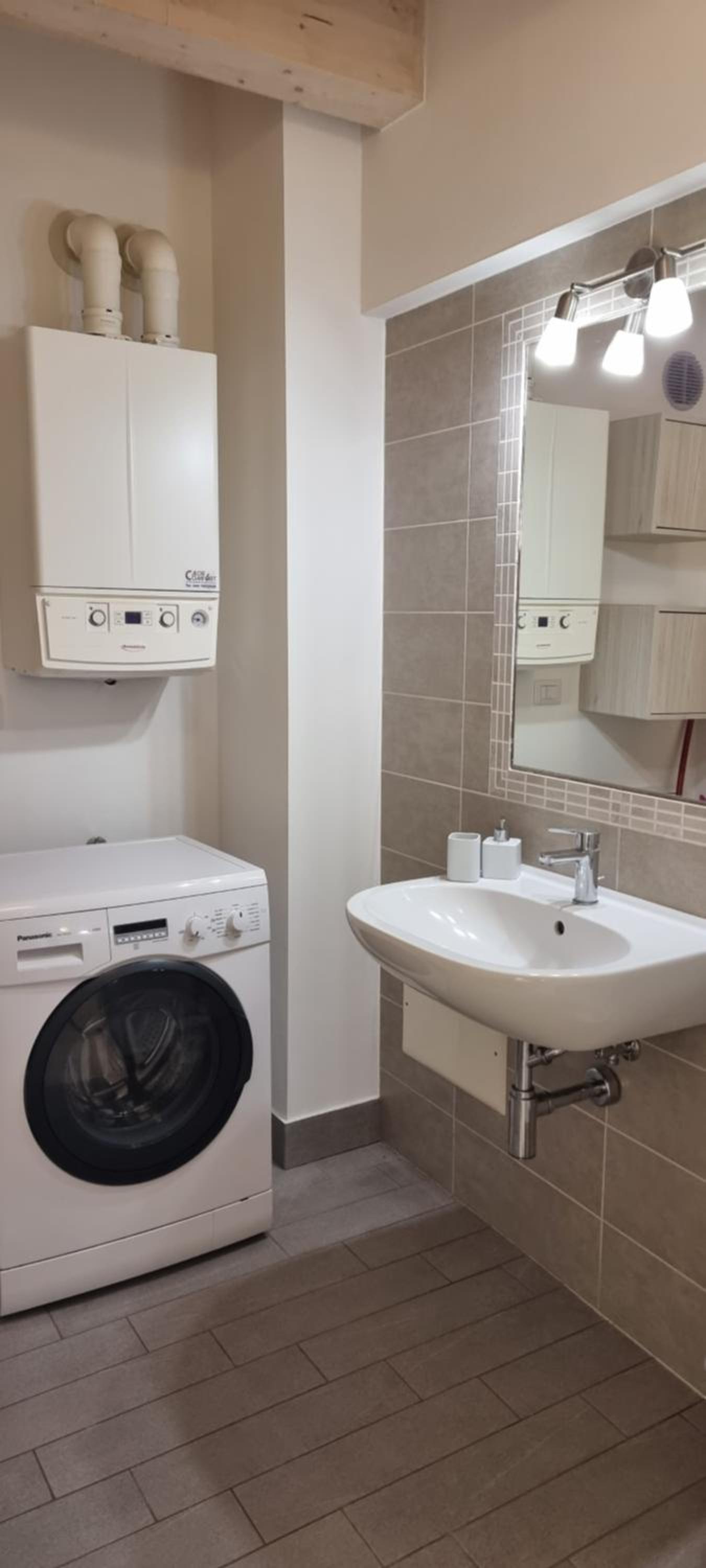 Studio Apartment with One Double Bed photo 1