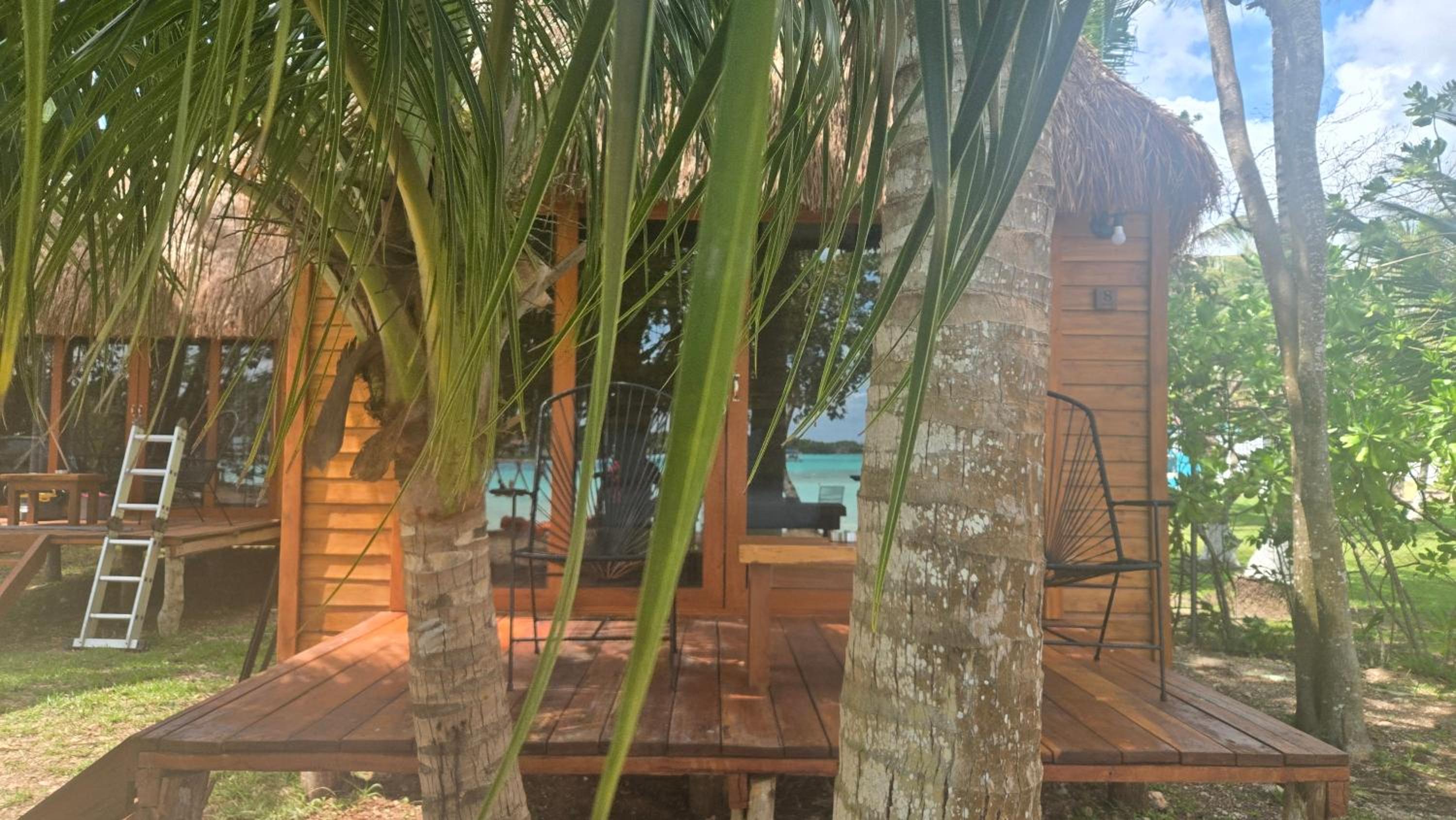 Bungalow - Beach Front
