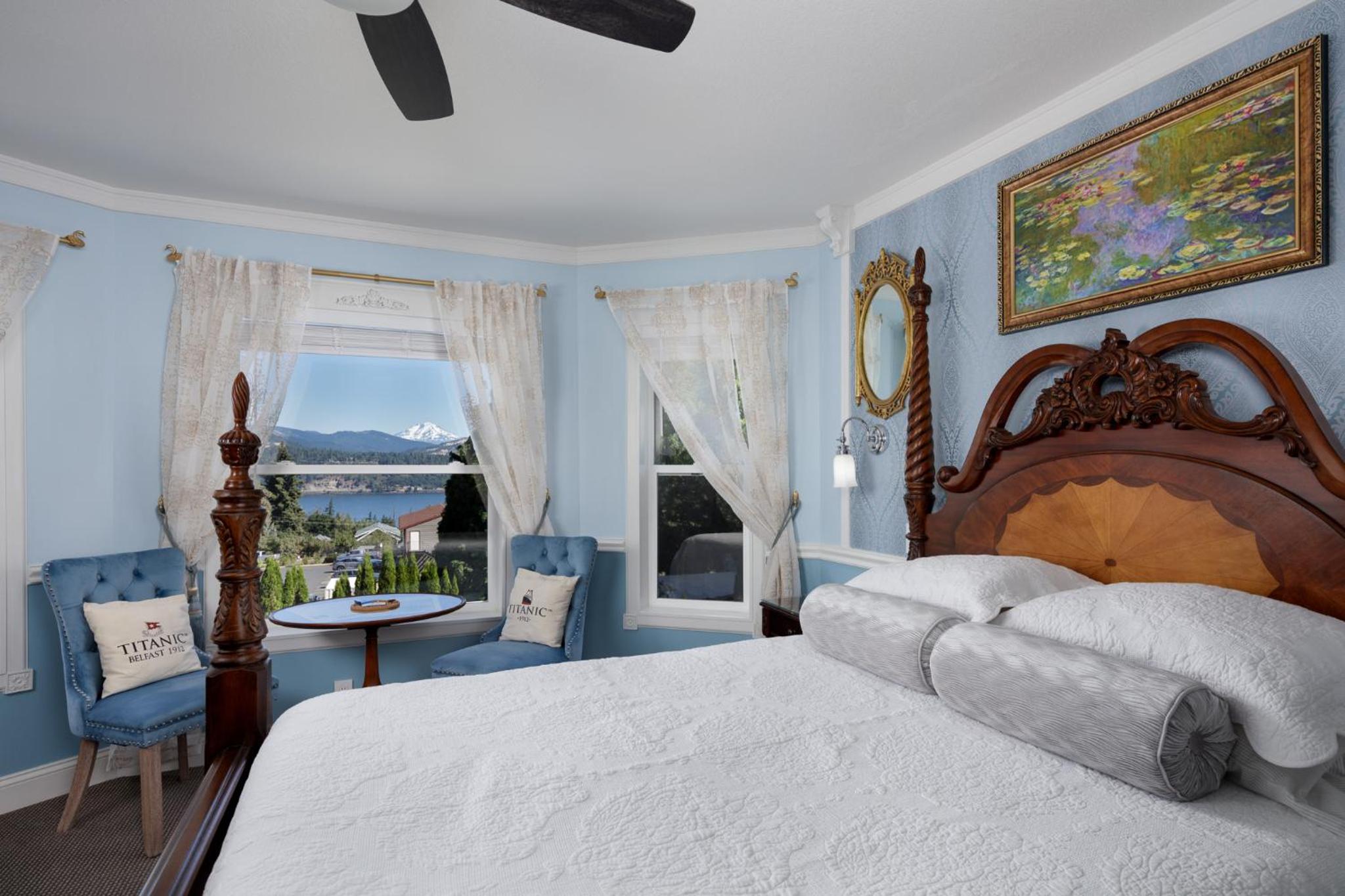 Deluxe Queen Room photo 3