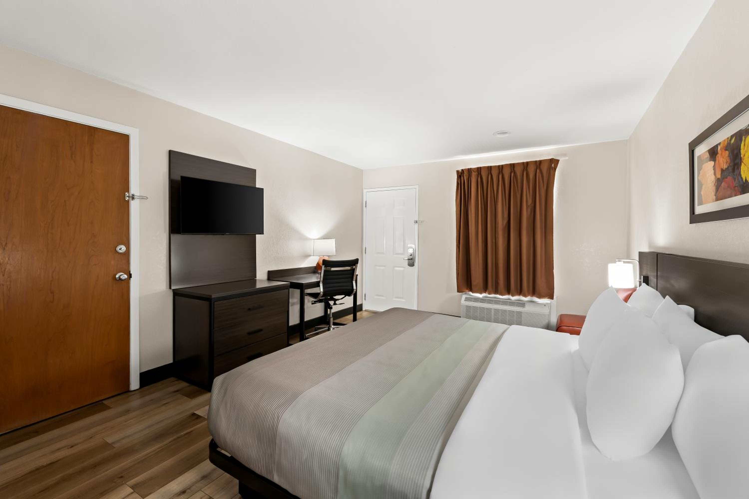 King Room - Disability Access/Non Smoking  photo 3