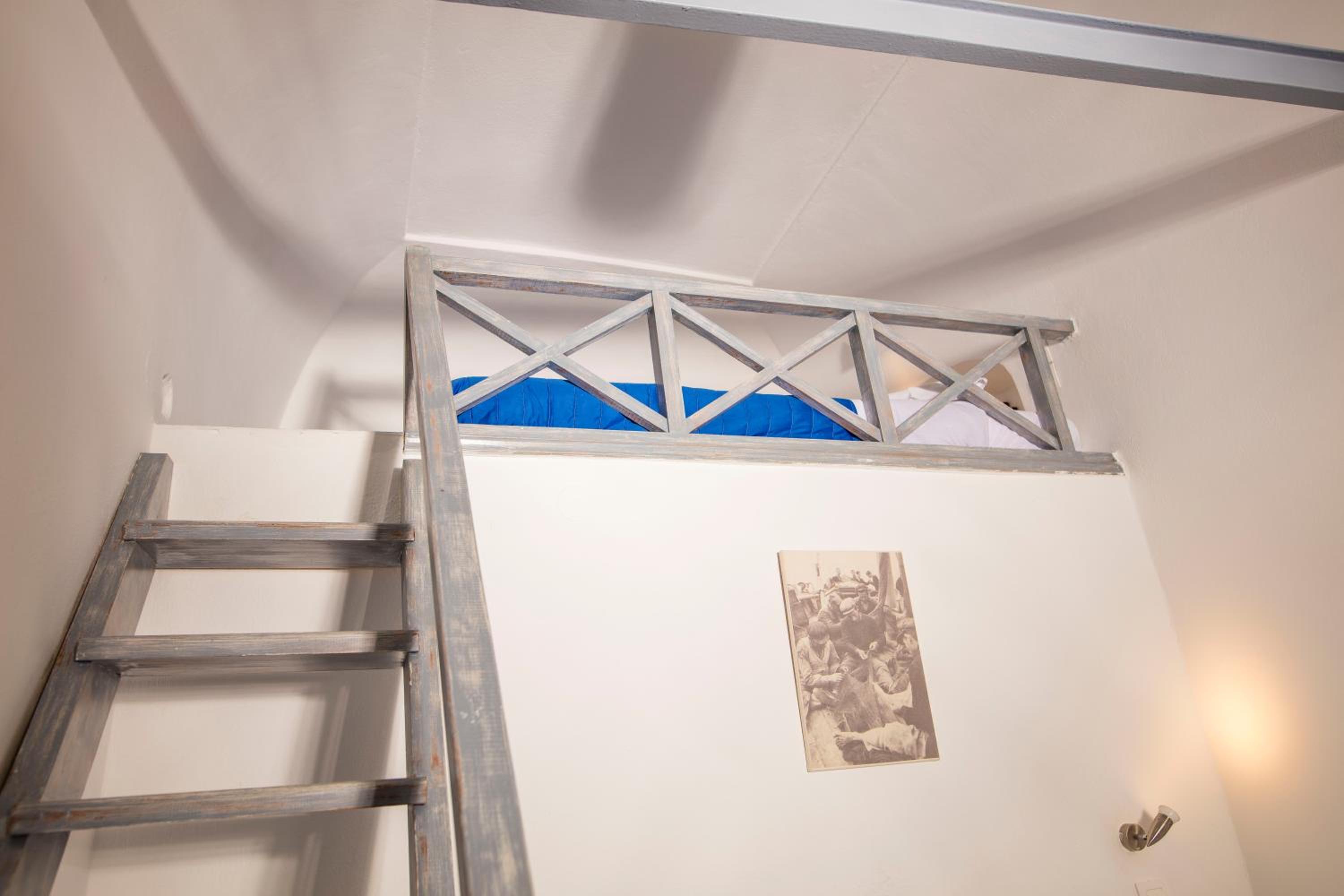 Loft - Photo 7