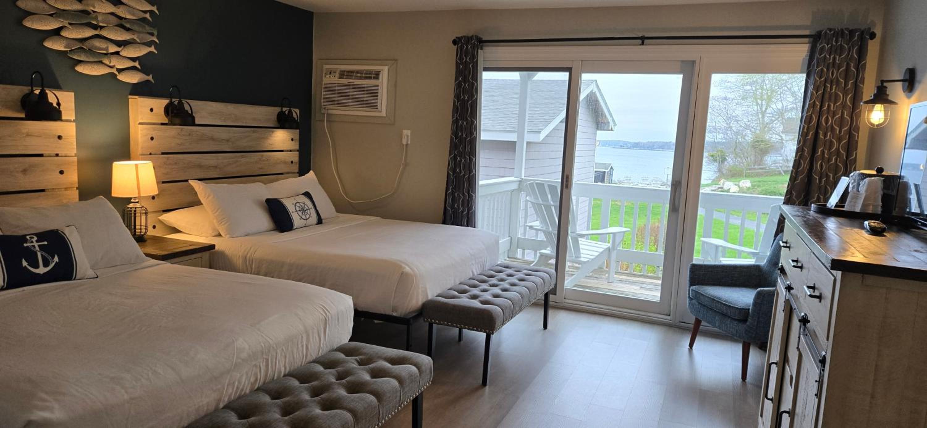 Queen Room with Balcony
