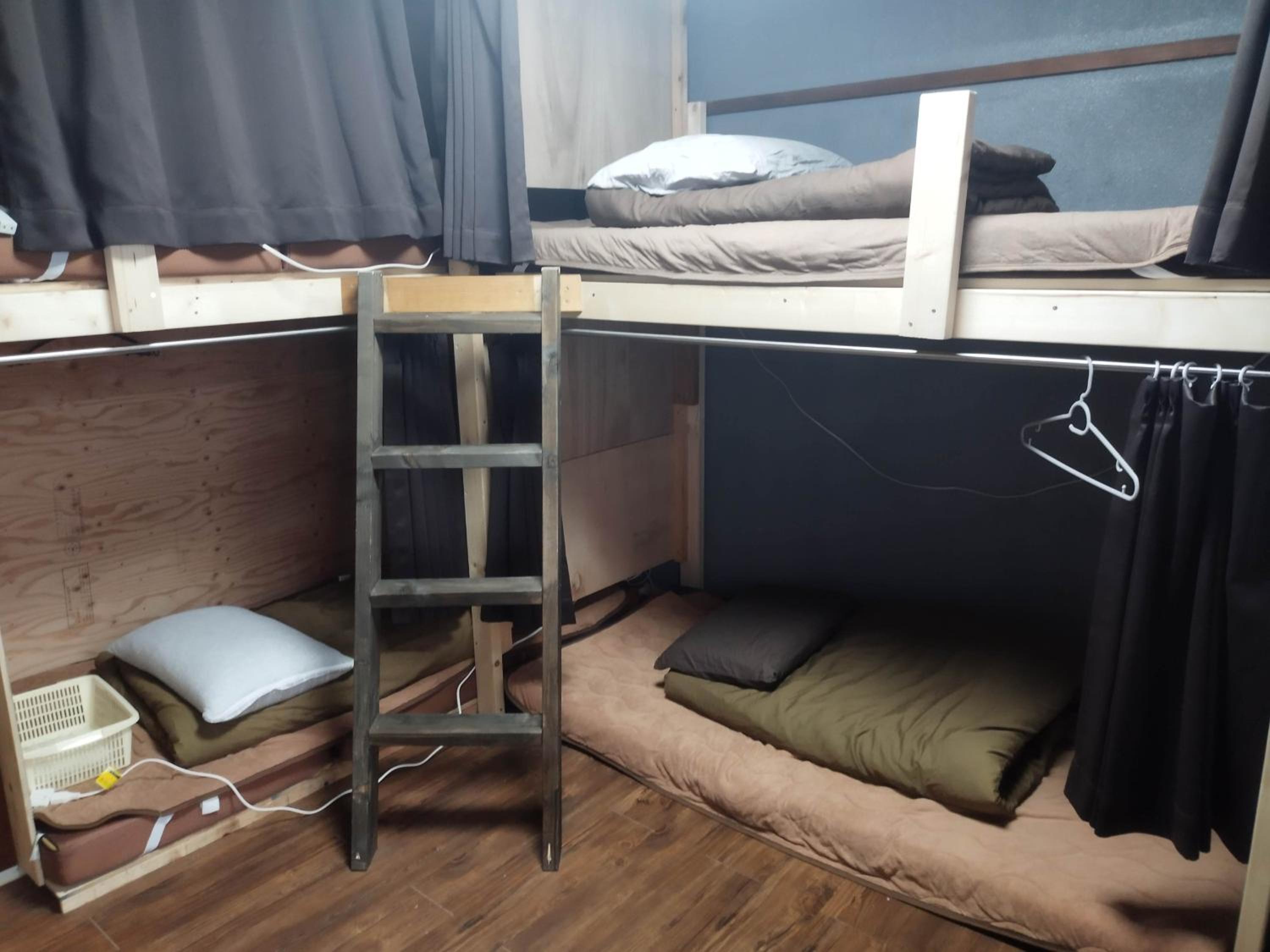 Bed in 6-Bed Mixed Dormitory Room