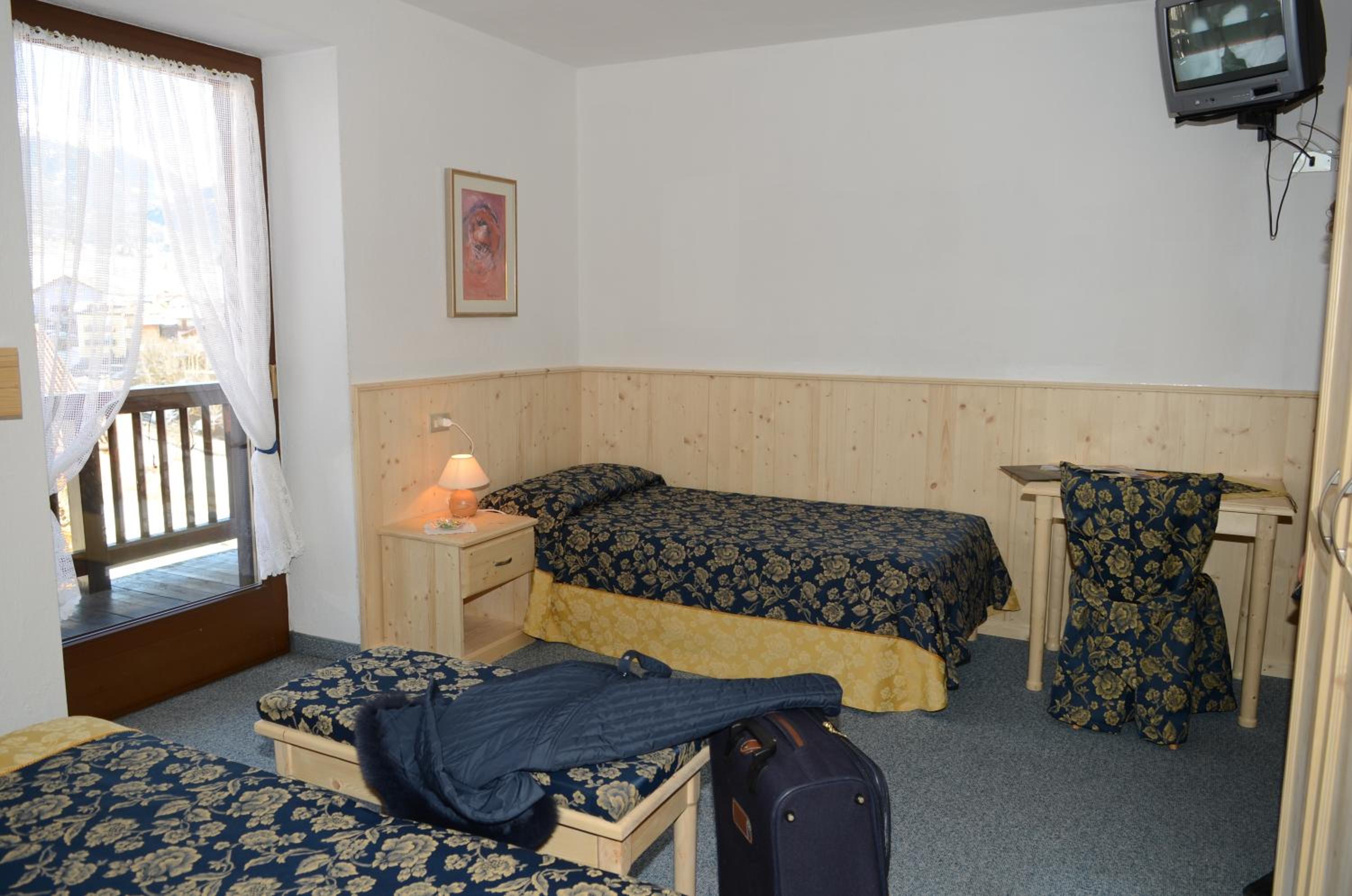 Triple Room photo 2