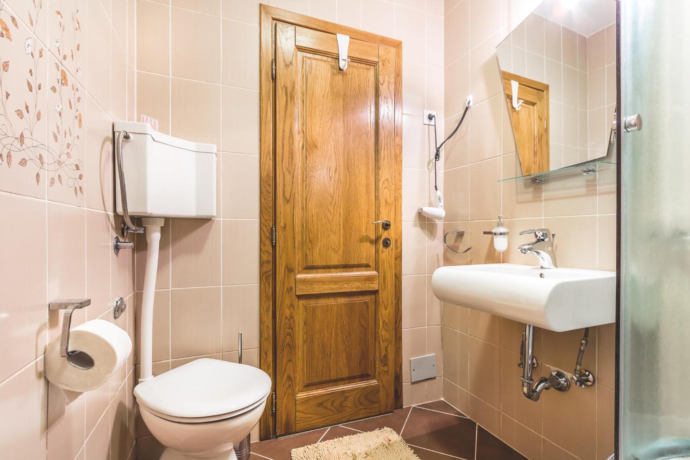 Superior One-Bedroom Apartment with Sea View (2-4 Adults) photo 3