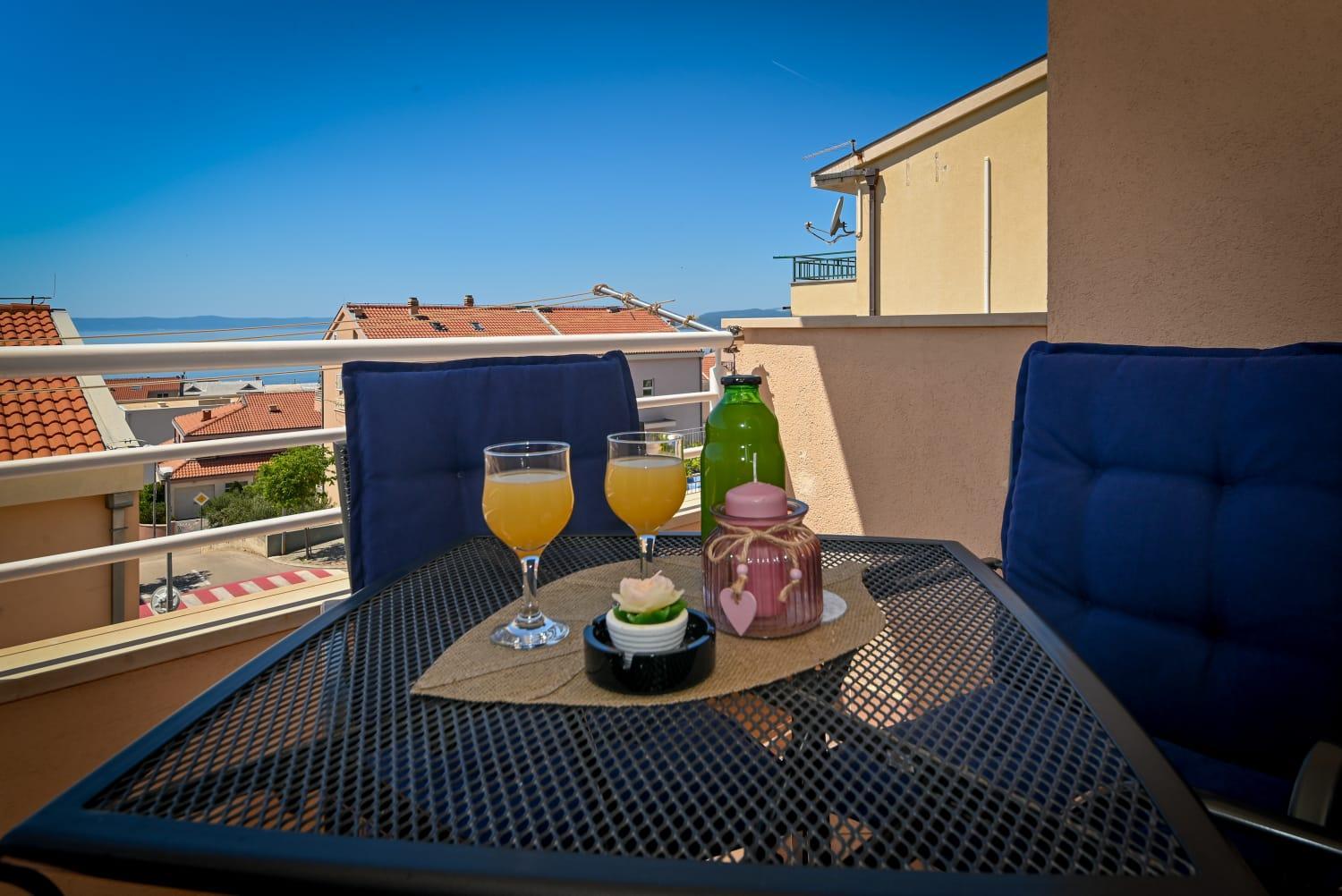 One-Bedroom Apartment with Balcony and Sea View