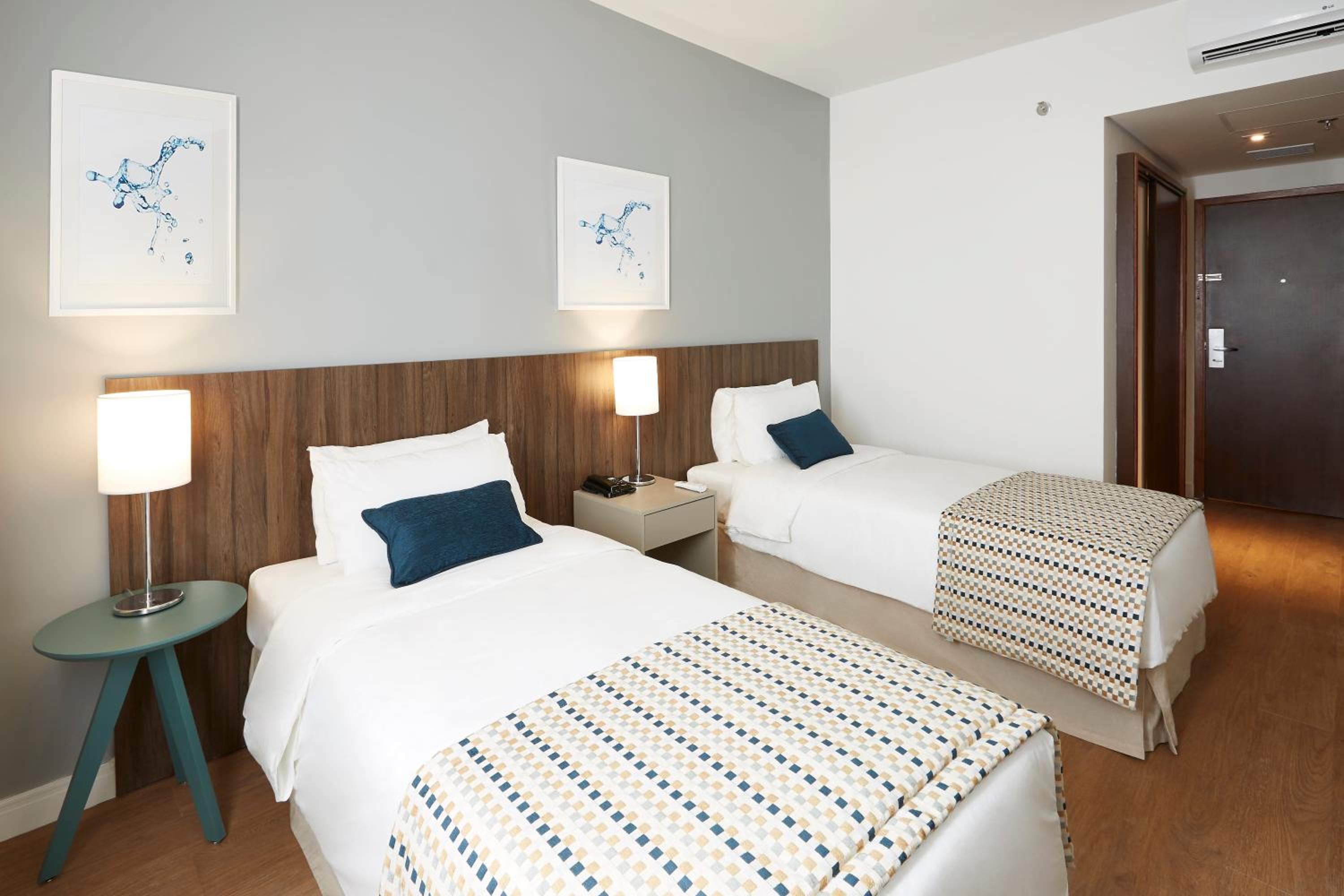 Standard Twin Room photo 2