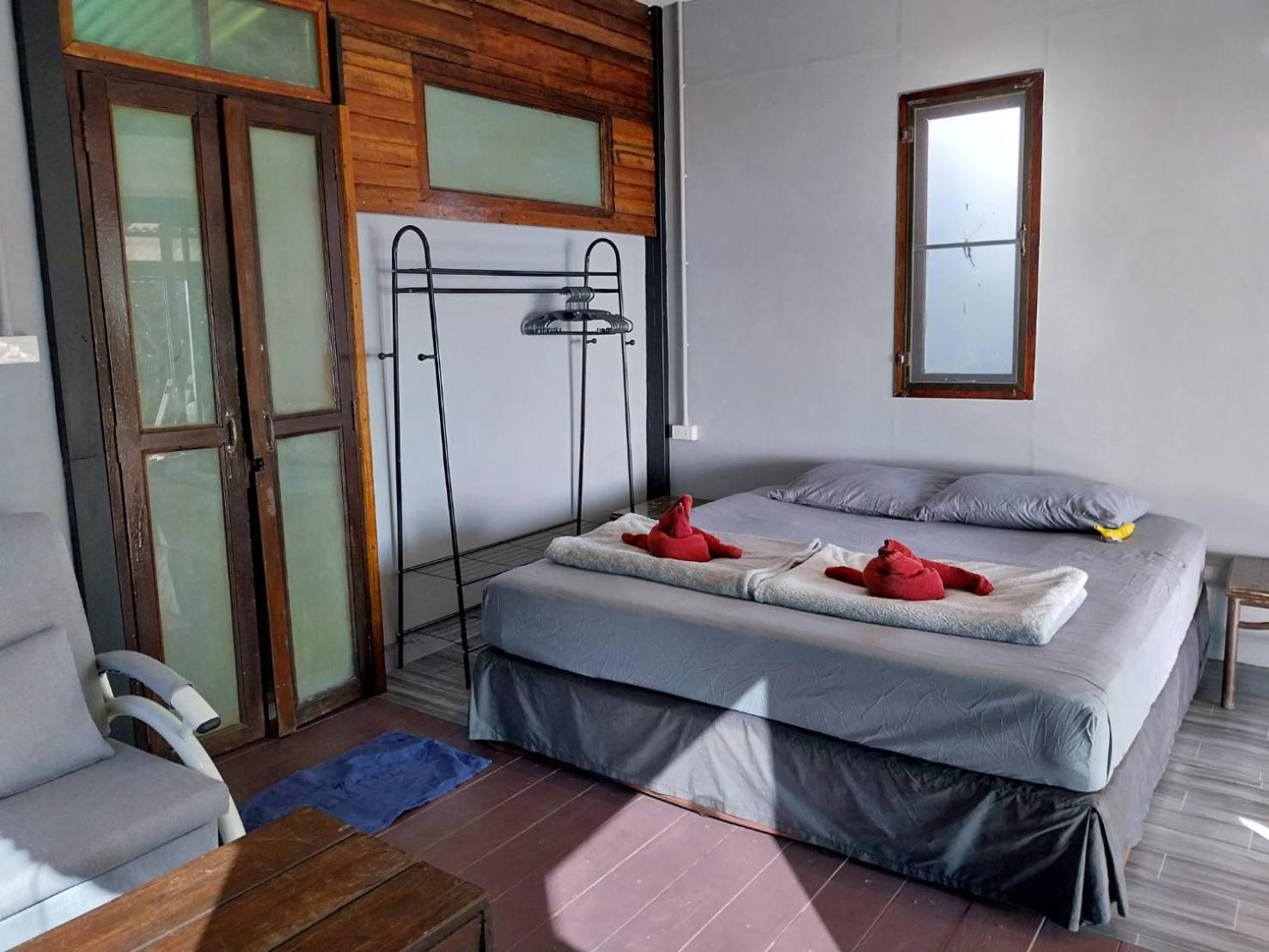 Bungalow with Sea View photo 3