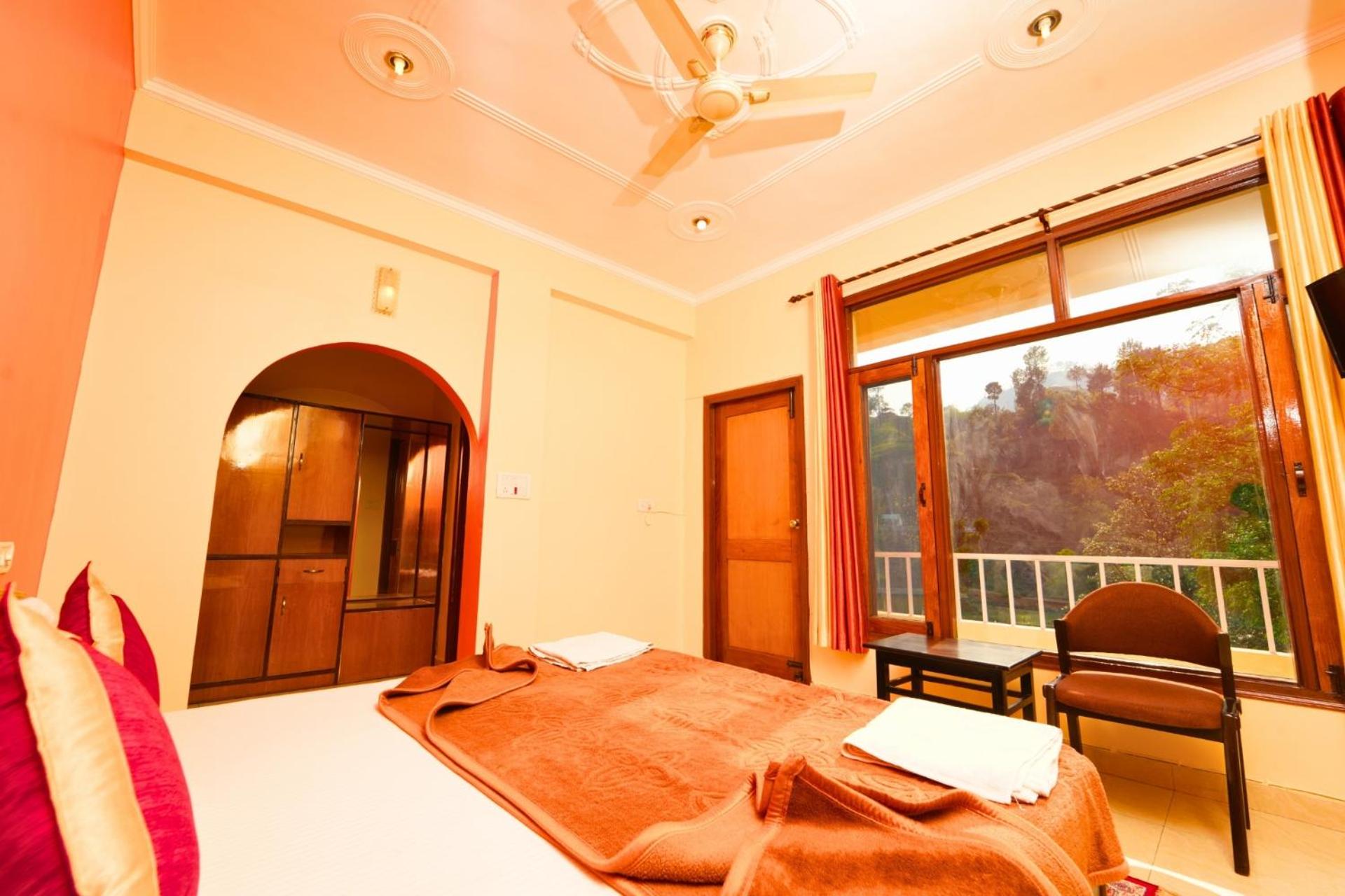 Superior Queen Room