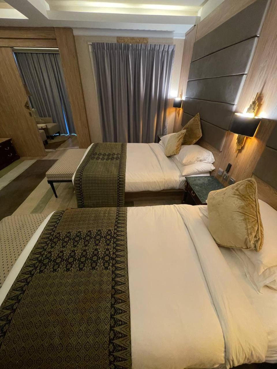 Luxury Triple Room