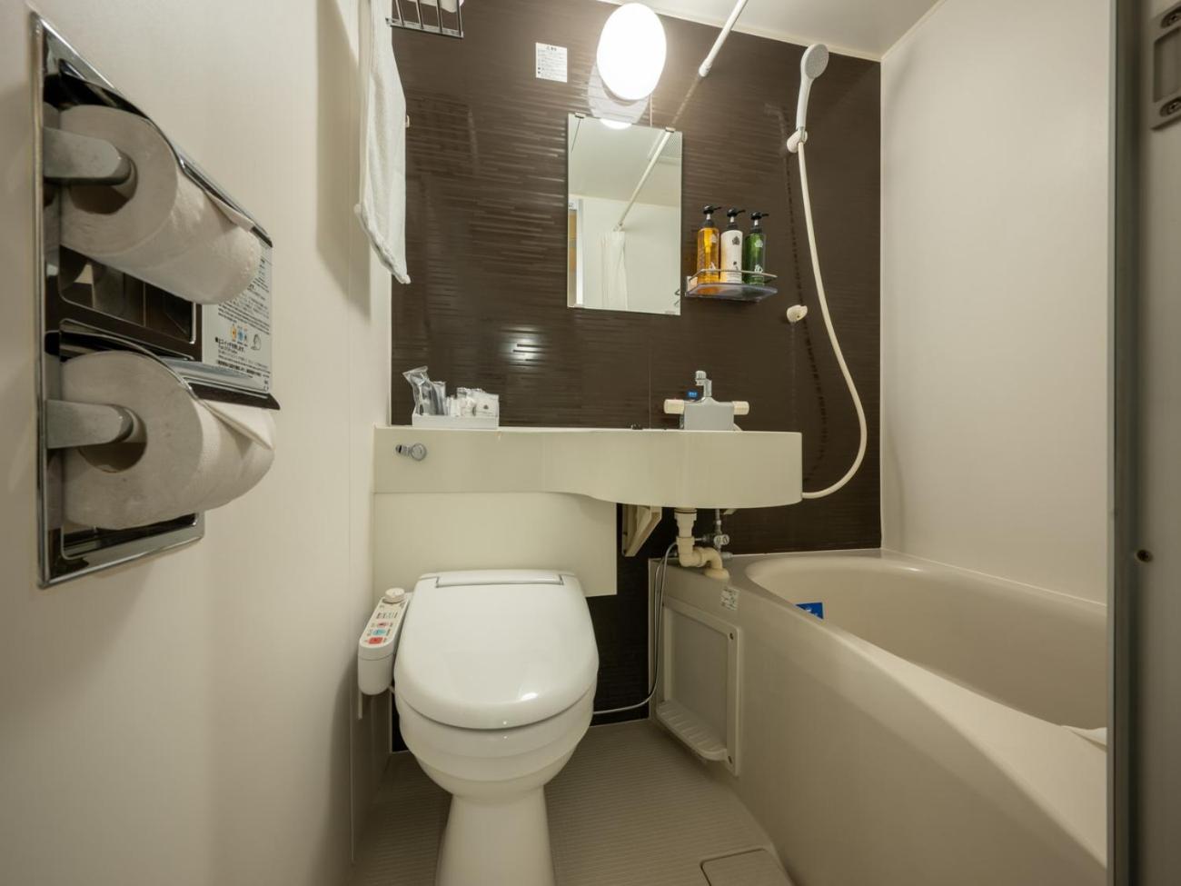 Double Room - Smoking - Photo 2