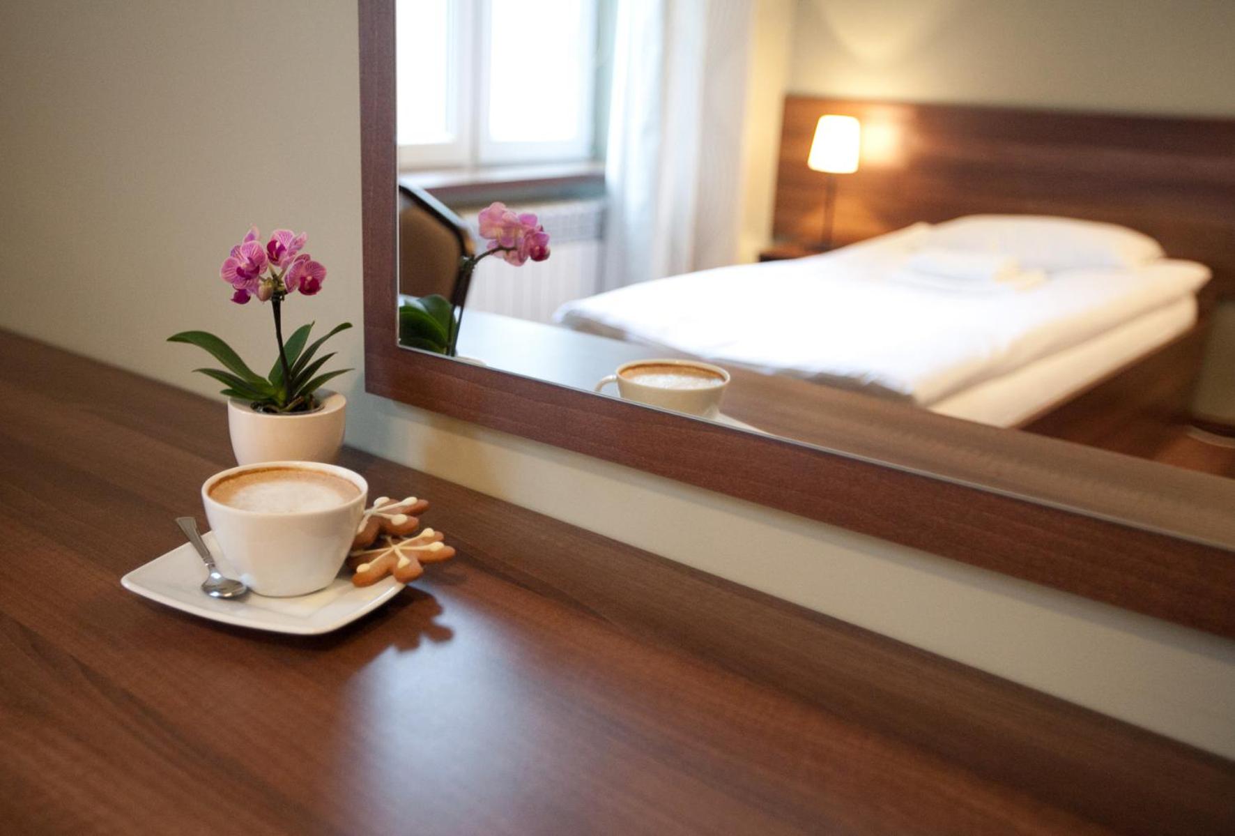 Budget Double or Twin Room photo 2