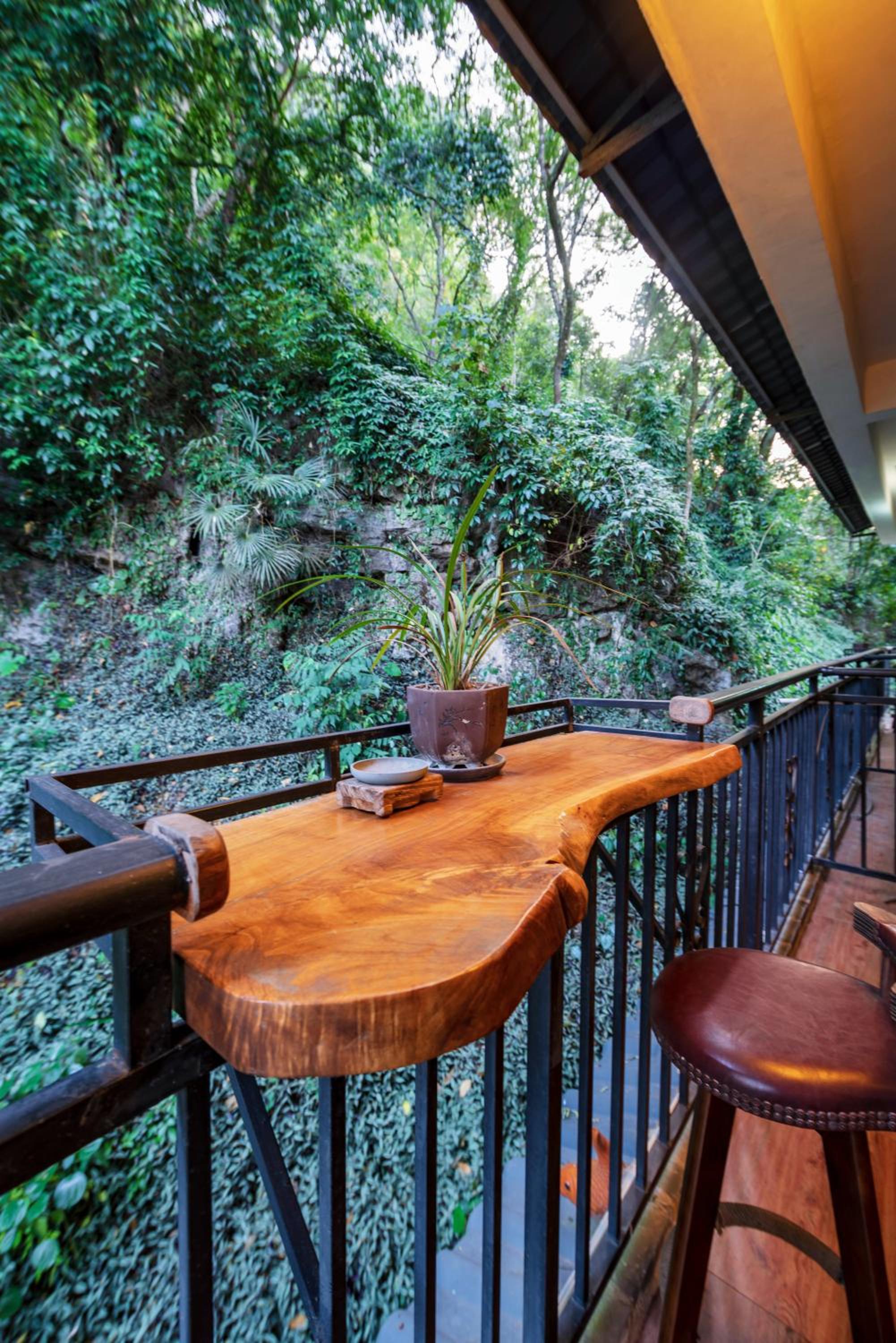 Twin Room with Balcony photo 3