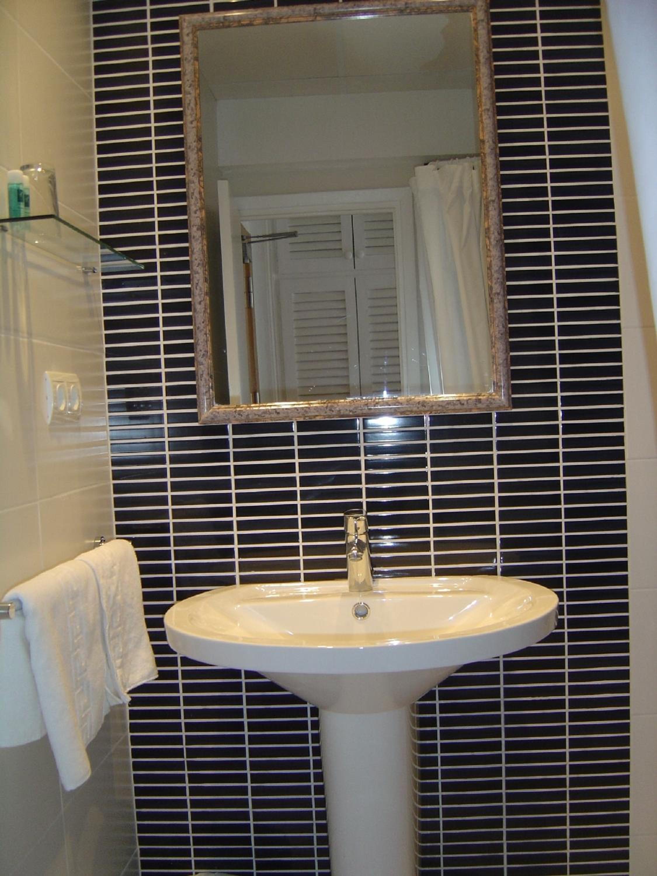 Triple Room - Photo 14