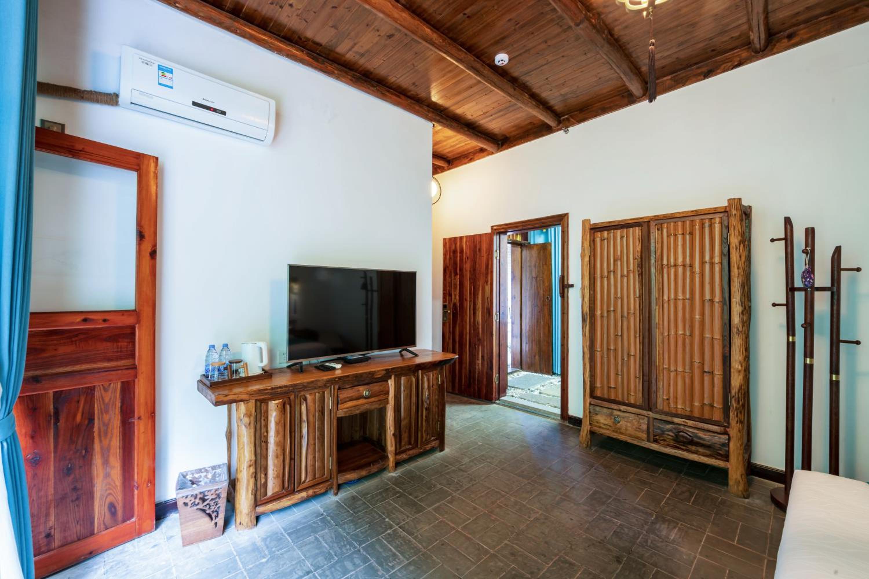 Two-Bedroom Suite photo 2