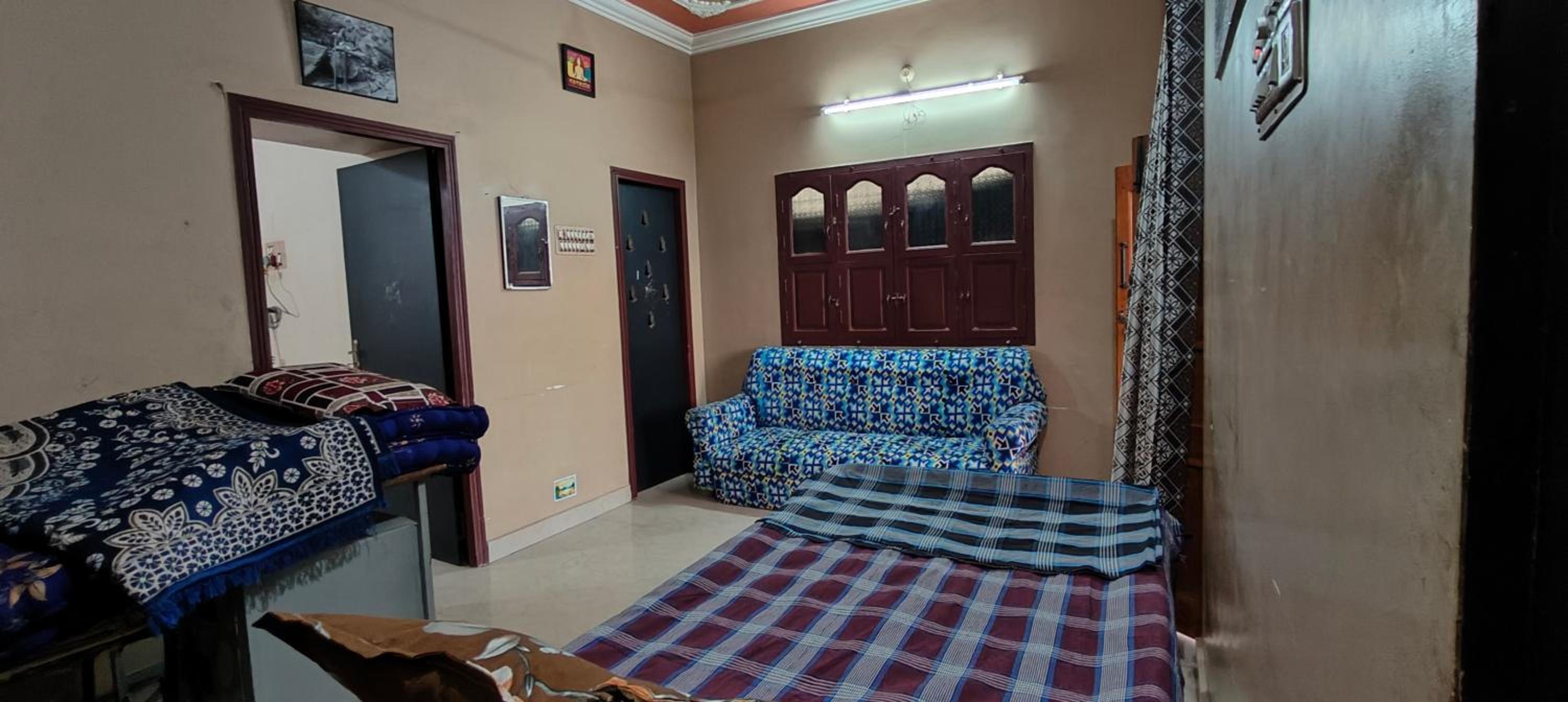 Standard Family Room photo 1