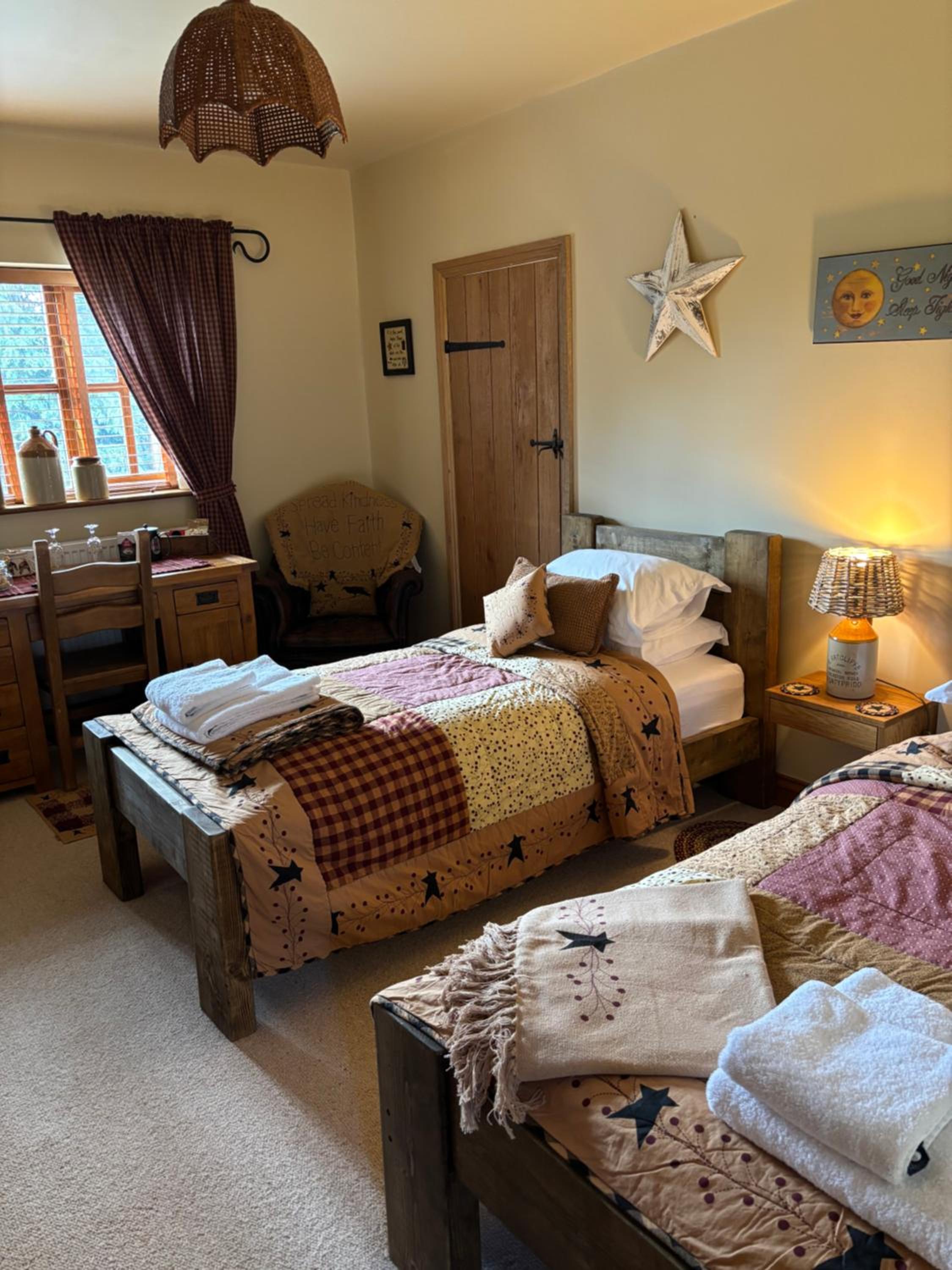 Twin Room with Private Bathroom