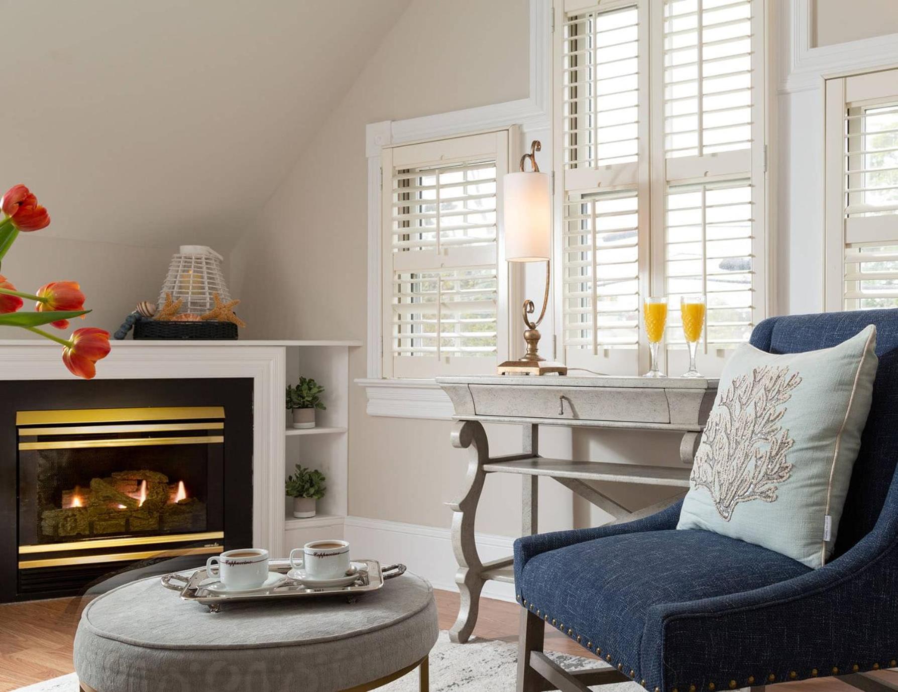 Deluxe King Suite photo 3